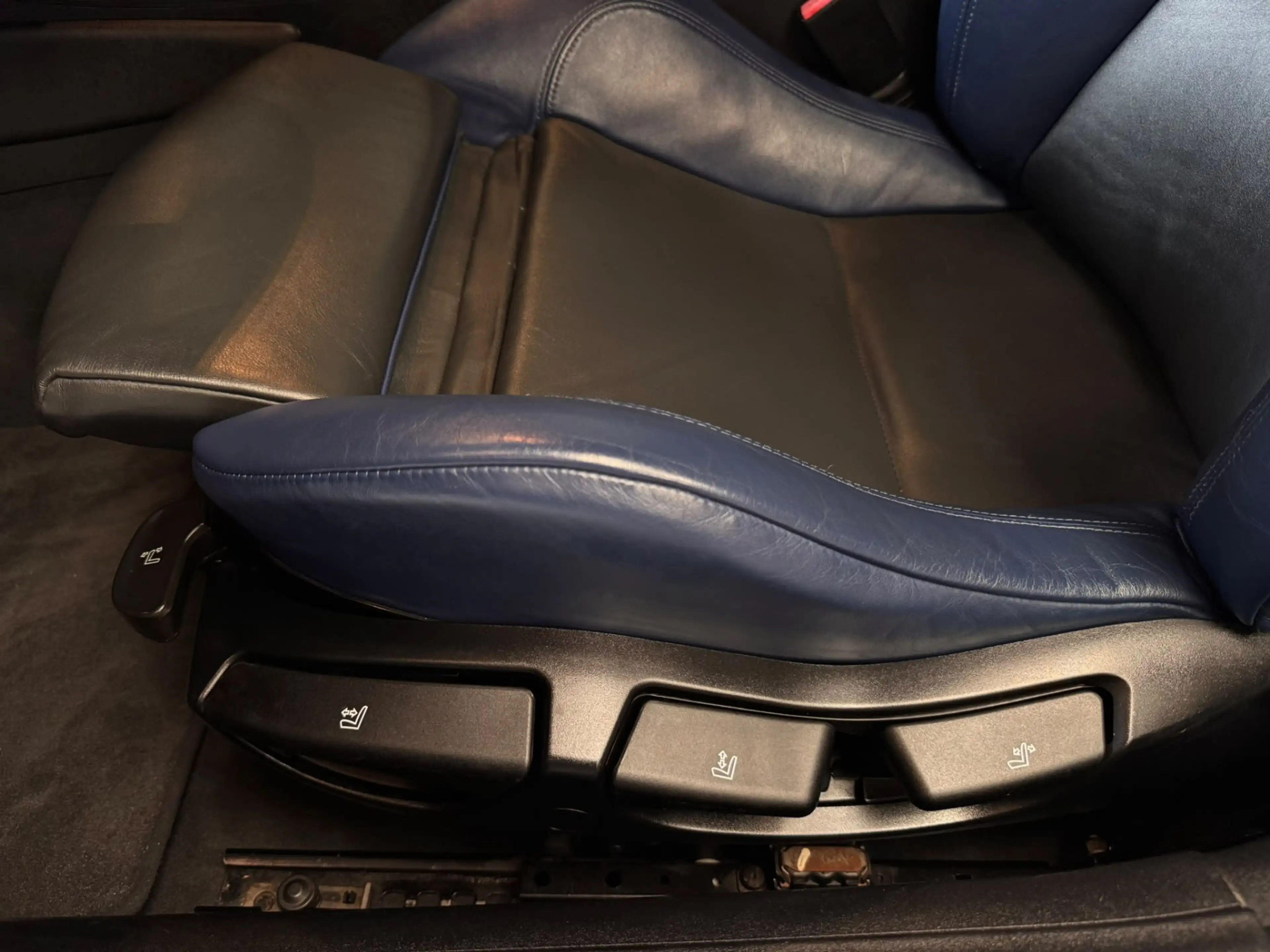 BMW Z4 Coupé 3.0si Airco, Cruise, Navi — photo 43