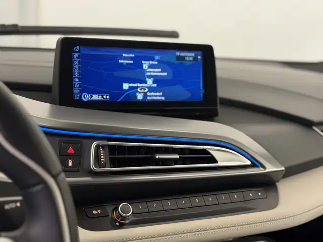 BMW i8 *Sammlerzustand / Neuwertig* Ansicht 11