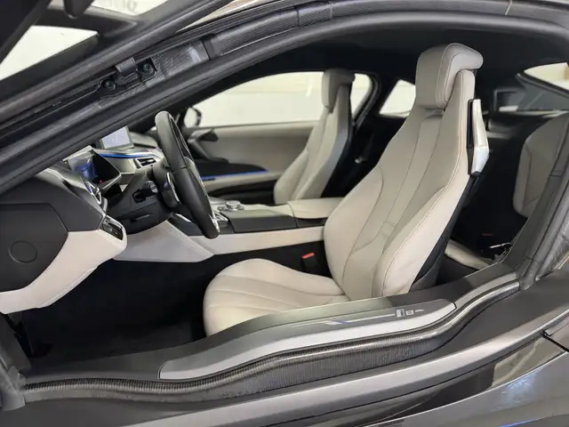 BMW i8 *Sammlerzustand / Neuwertig* Ansicht 16
