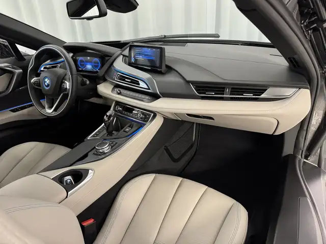 BMW i8 *Sammlerzustand / Neuwertig* Ansicht 9