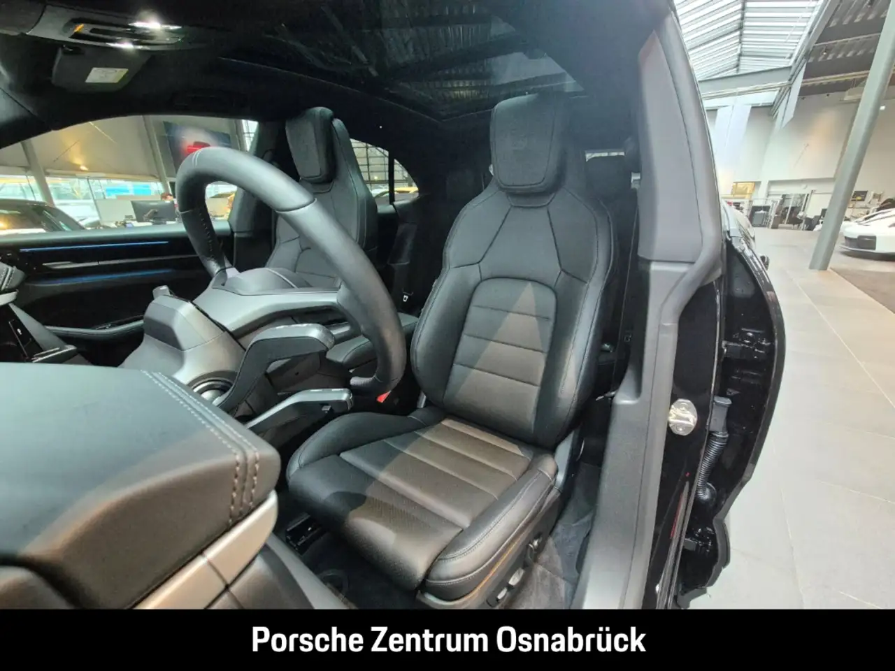 Porsche Macan 4 Pano Luft 20-Zoll 14-Wege BOSE Abstandsregeltem 15