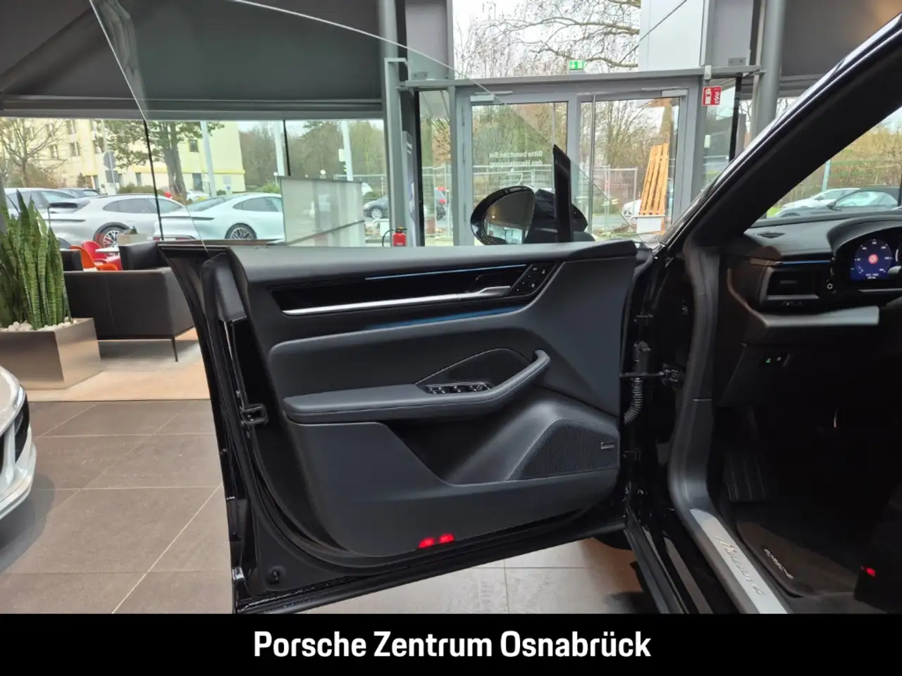 Porsche Macan 4 Pano Luft 20-Zoll 14-Wege BOSE Abstandsregeltem 4