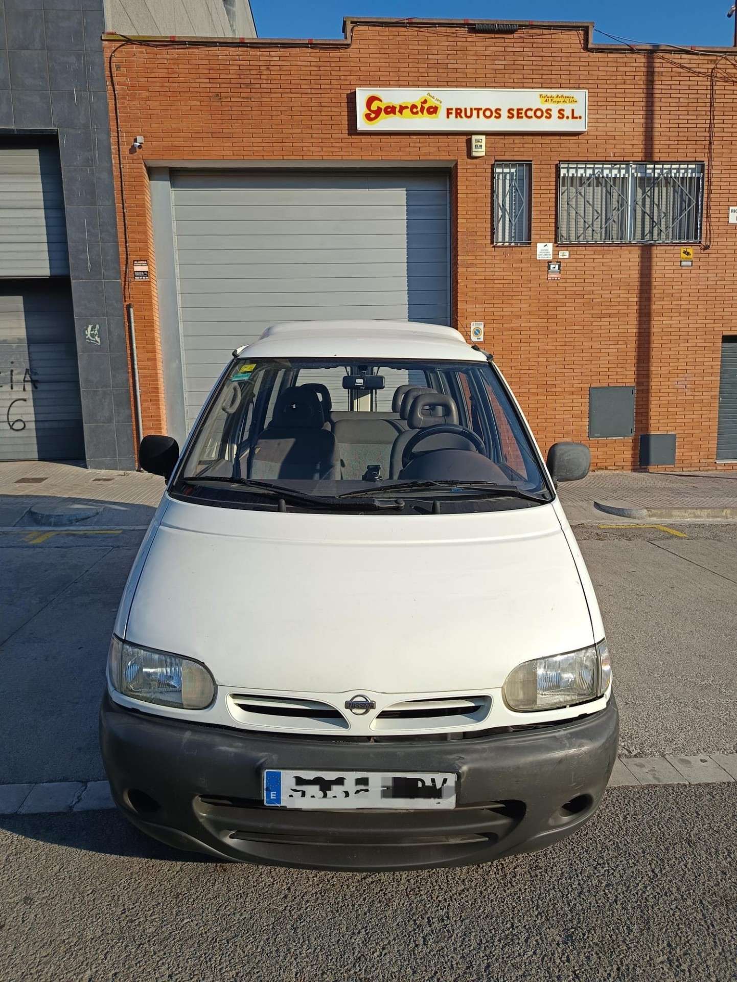 Nissan Vanette E 2.3 D Furgón - foto 1