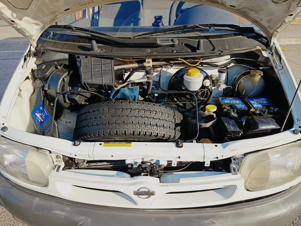 Nissan Vanette E 2.3 D Furgón, foto 9