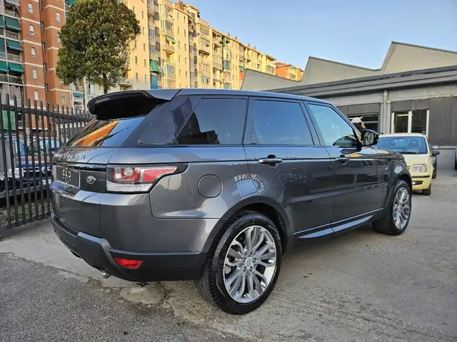 Land Rover Range Rover Sport view 5