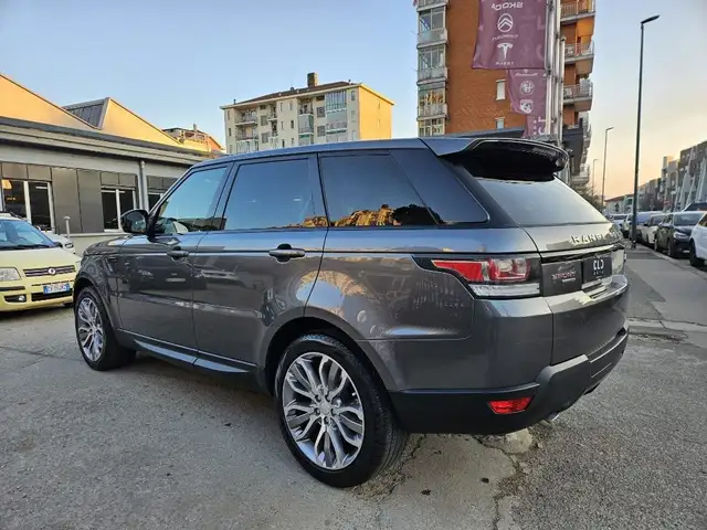 Land Rover Range Rover Sport view 7