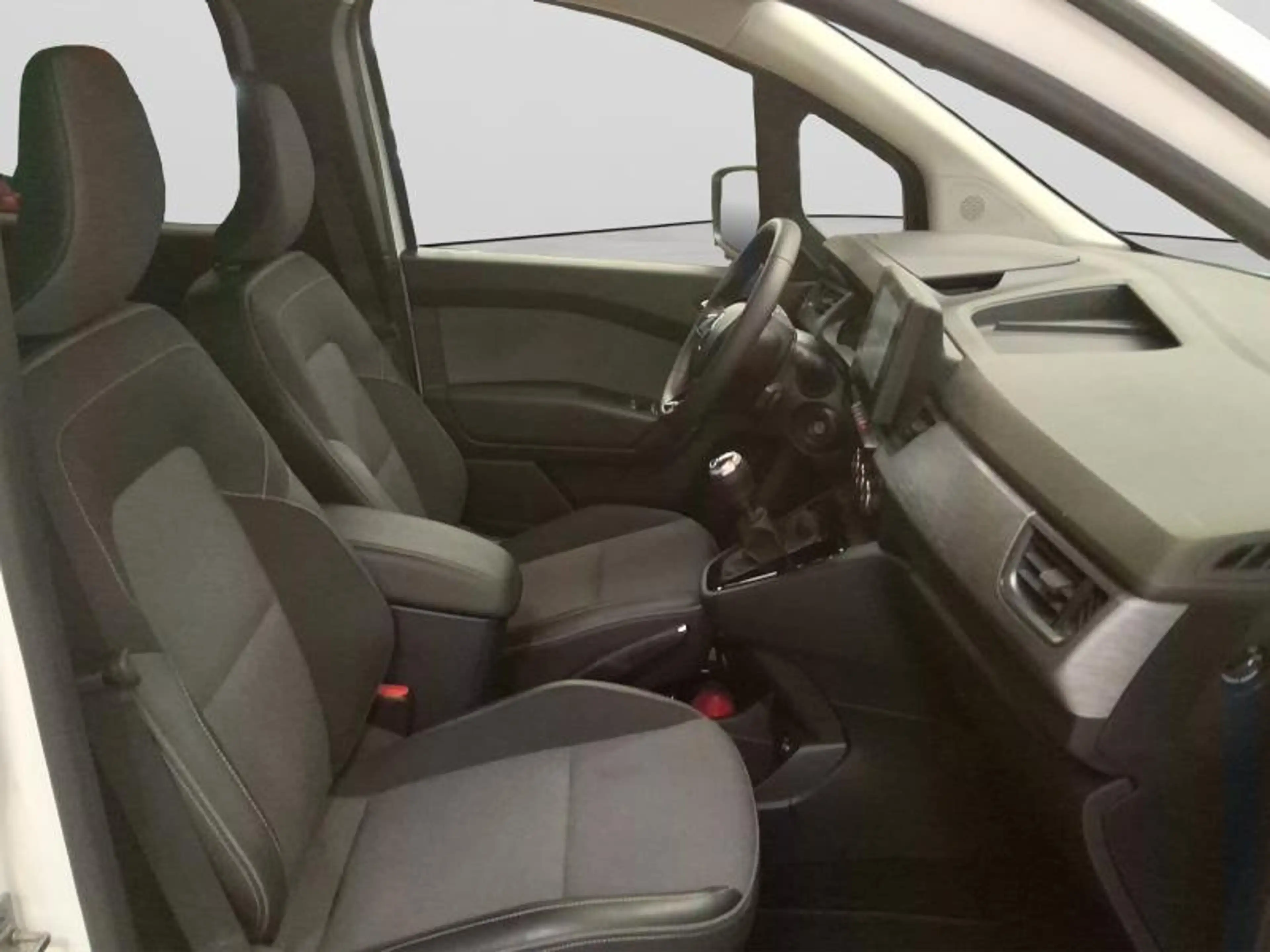 Renault Kangoo Equilibre Tce 100 — photo 13