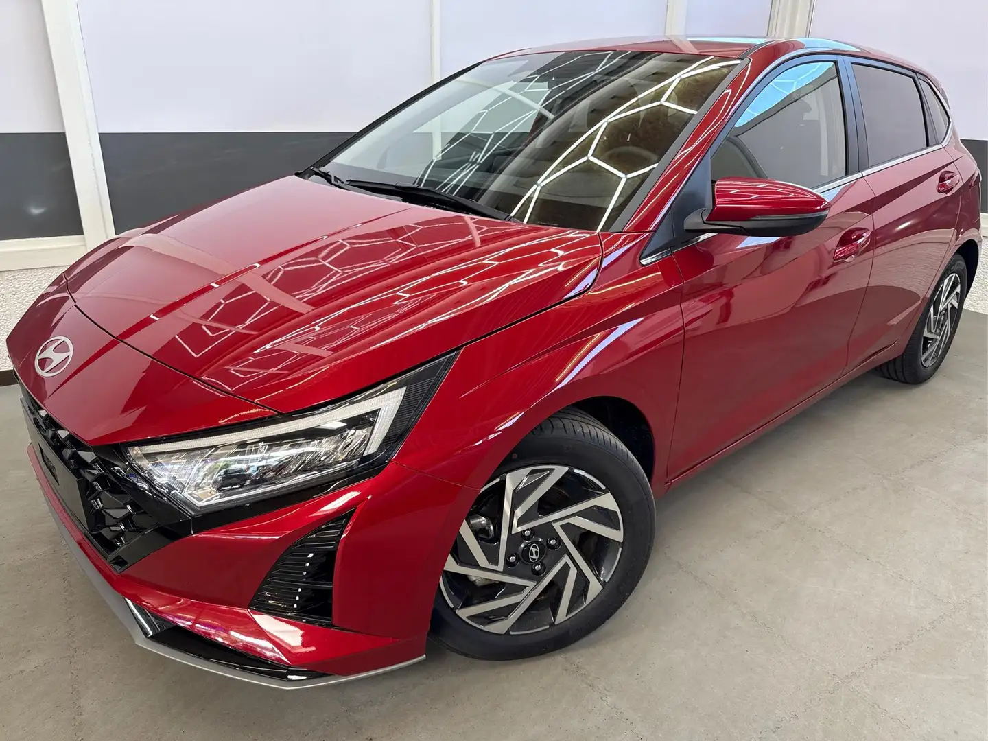 Hyundai i20 STYLE FL NAVI SHZ LED ALU RFK KLIMAAUTOMATIK 1.... Rot - 1