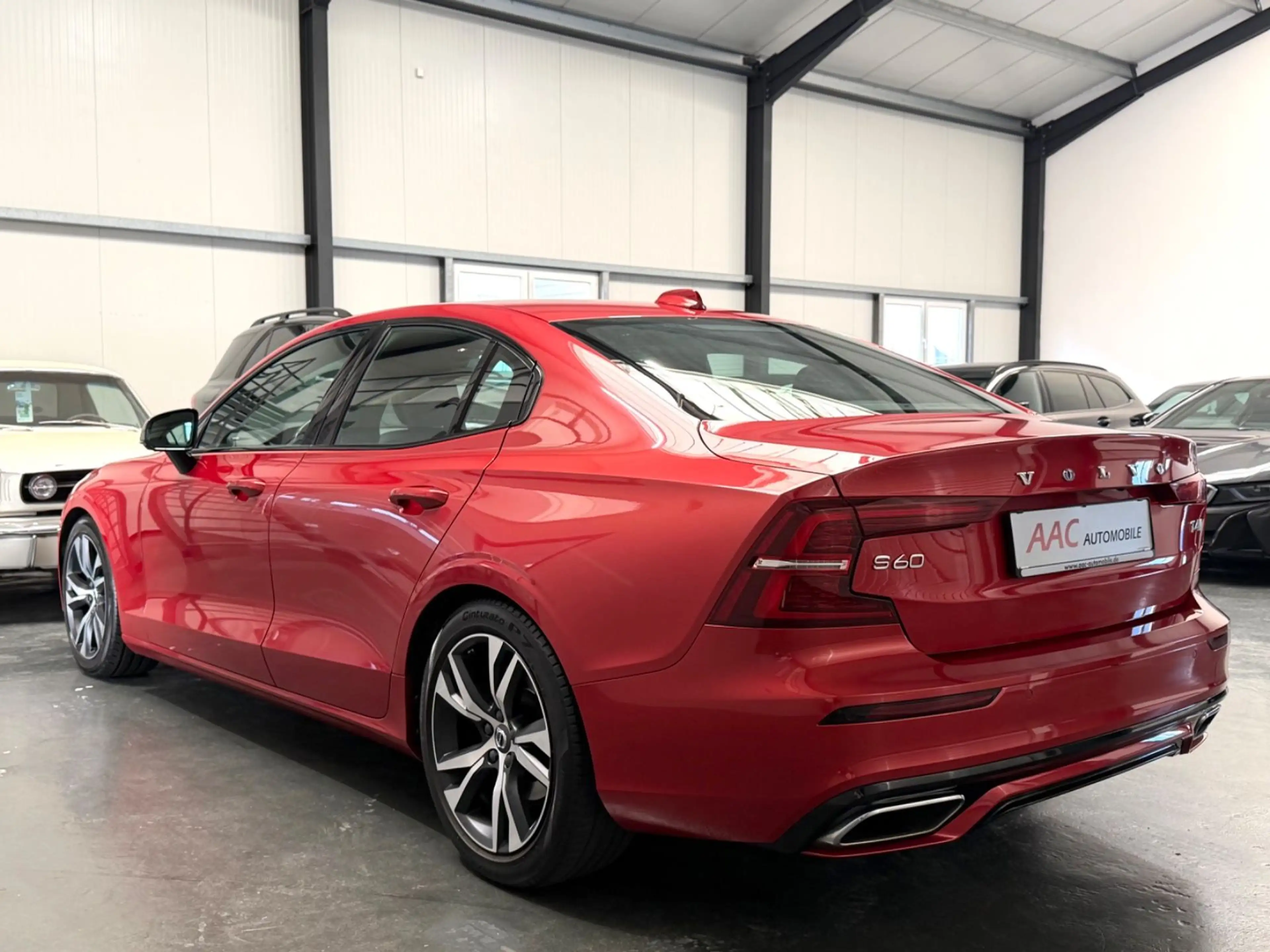 Volvo S60 Lim. R Design/ACC/Leder/AHK/Memory/CarPlay — photo 6