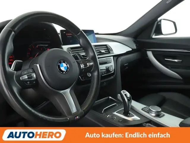 BMW 3 Series view 11