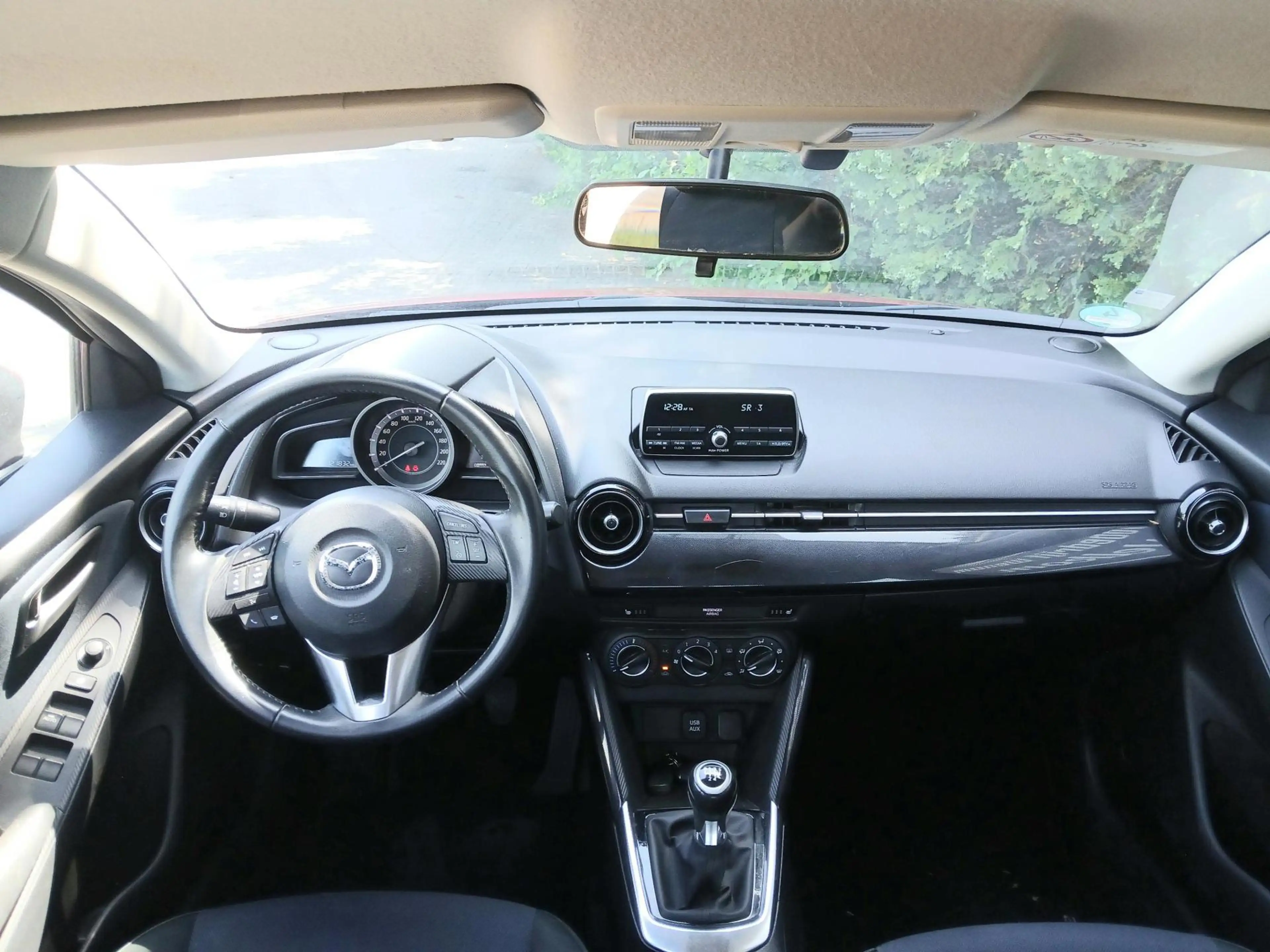 Mazda 2 1.5 Skyactiv-G S Cruise control, Metallic, Airco, — photo 9