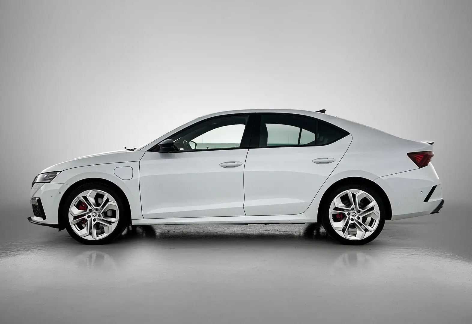 Skoda Octavia 1.4 TSI RS iV PHEV Business | 90% SOH | LEDER | CA Blanc - 2