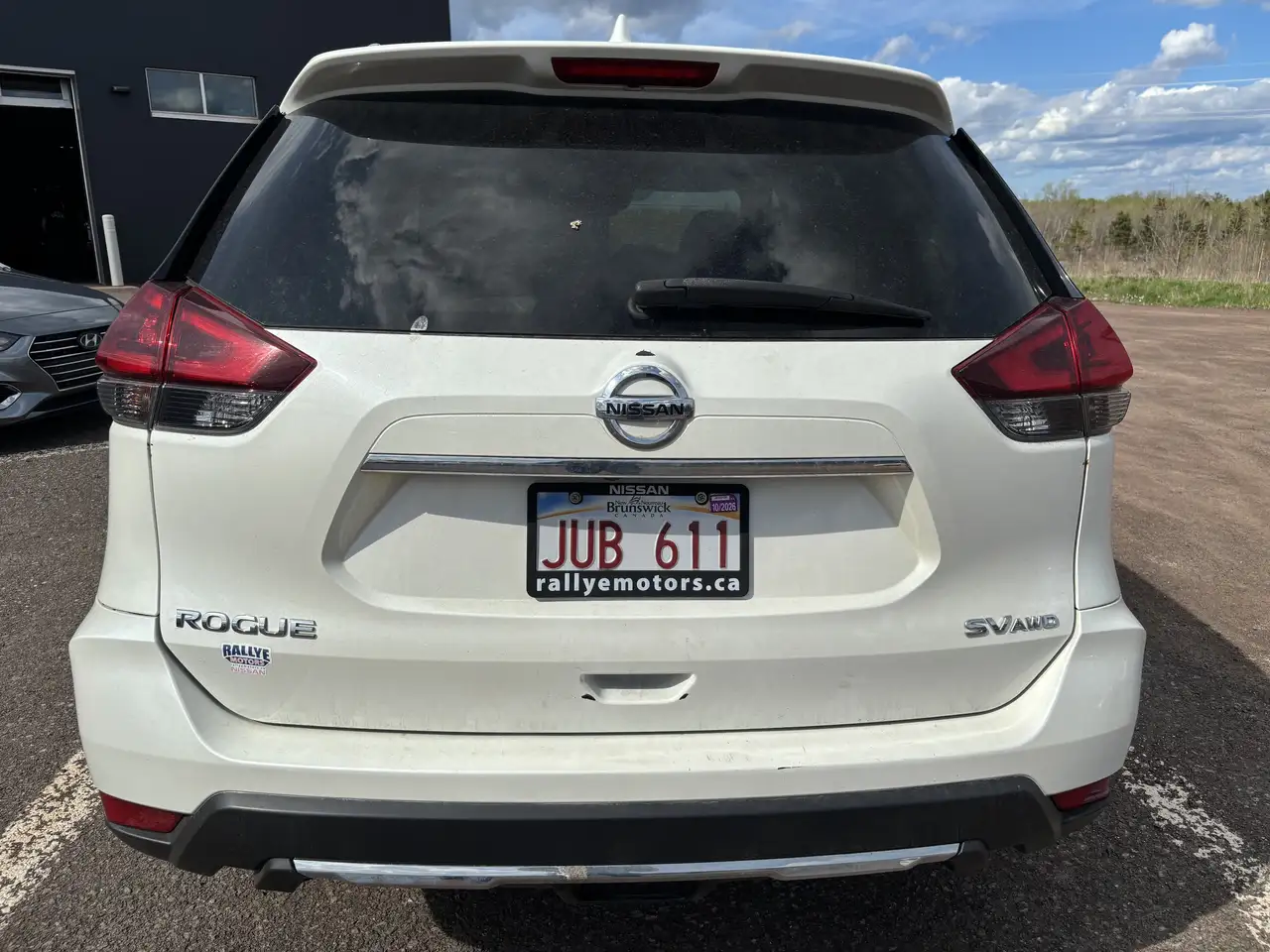 Nissan Rogue снимка Nissan Rogue