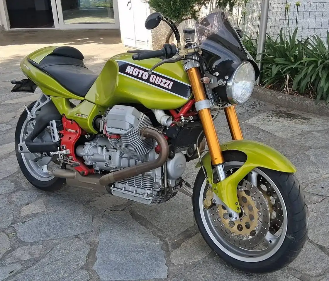 Moto Guzzi V 11