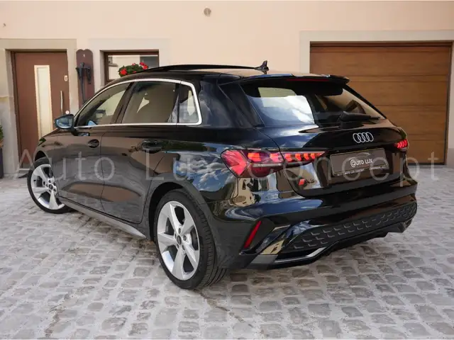 Audi A3 view 4