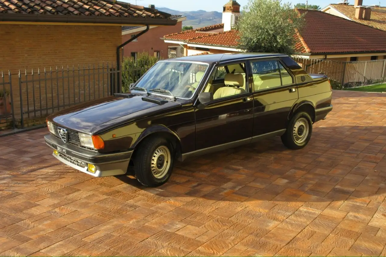 Alfa Romeo Giulietta 1.6, foto 2