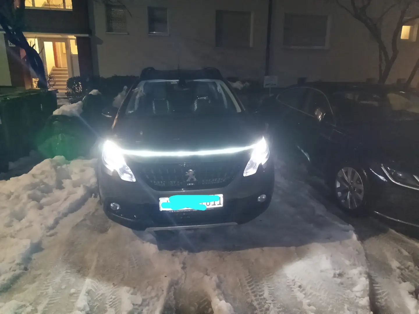 Peugeot 2008 PureTech 110 GT Line - 2