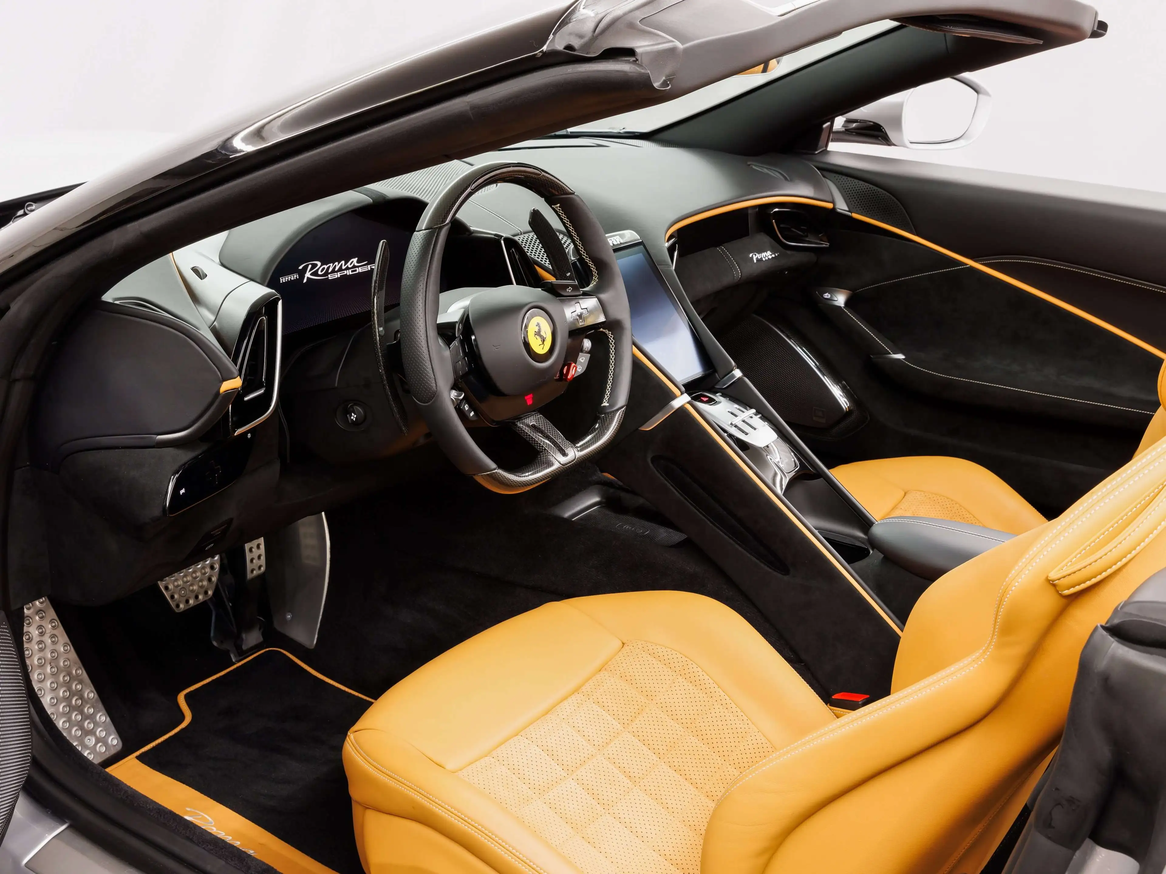 Ferrari Roma Spider — photo 12