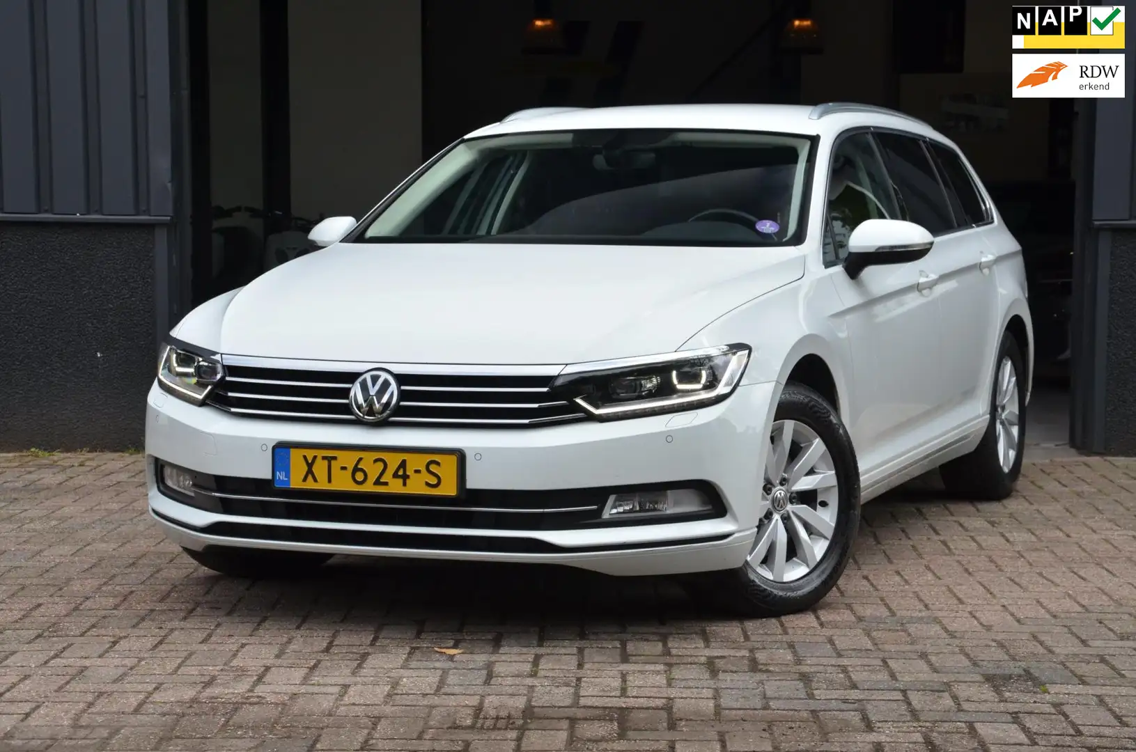 Volkswagen Passat Variant 1.5 TSI Comfort Business AUT|CarPlay Blanc - 1