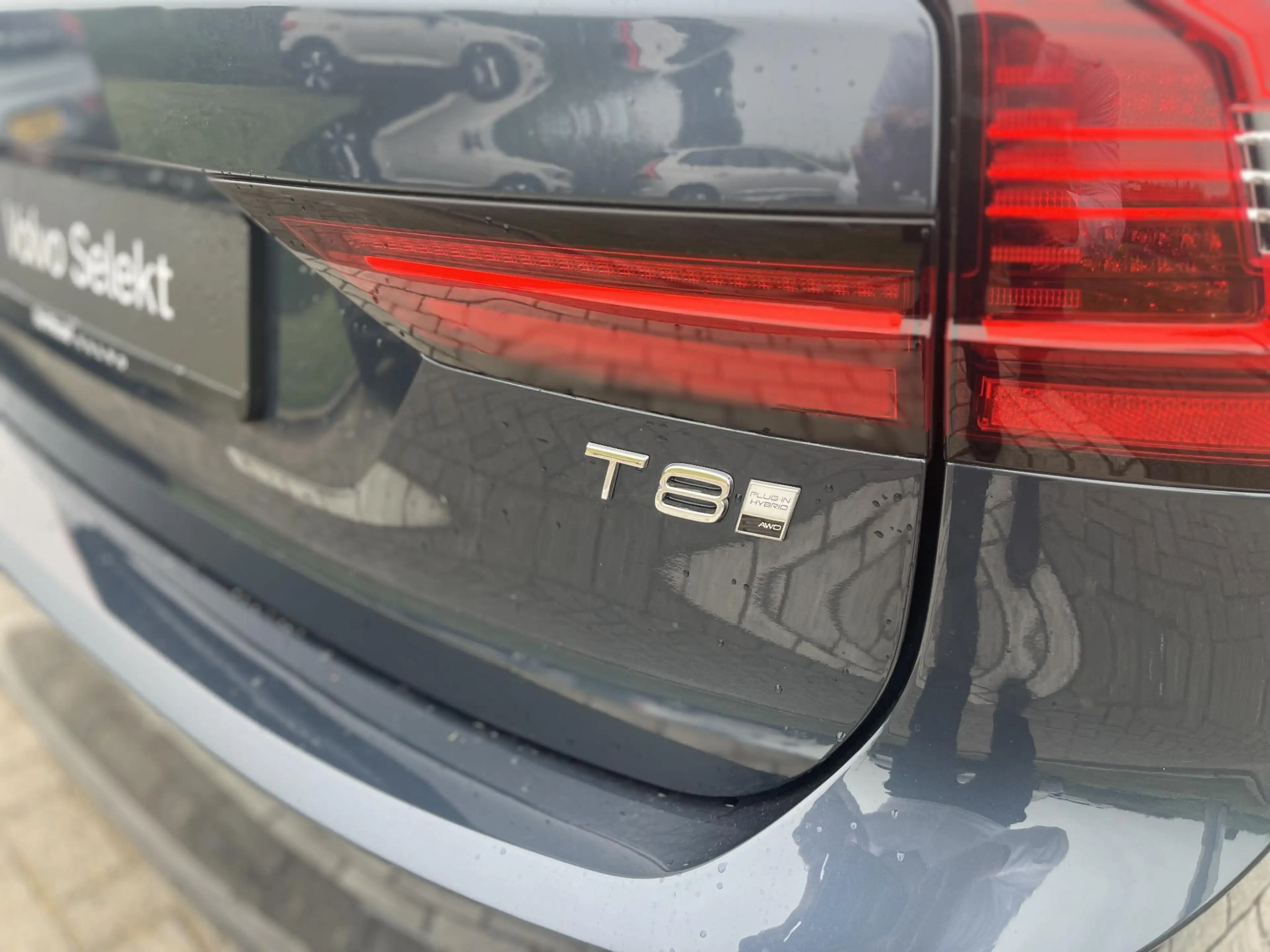 Volvo V90 T8 Plug-in hybrid AWD Ultra Dark | Luchtvering | B — photo 13