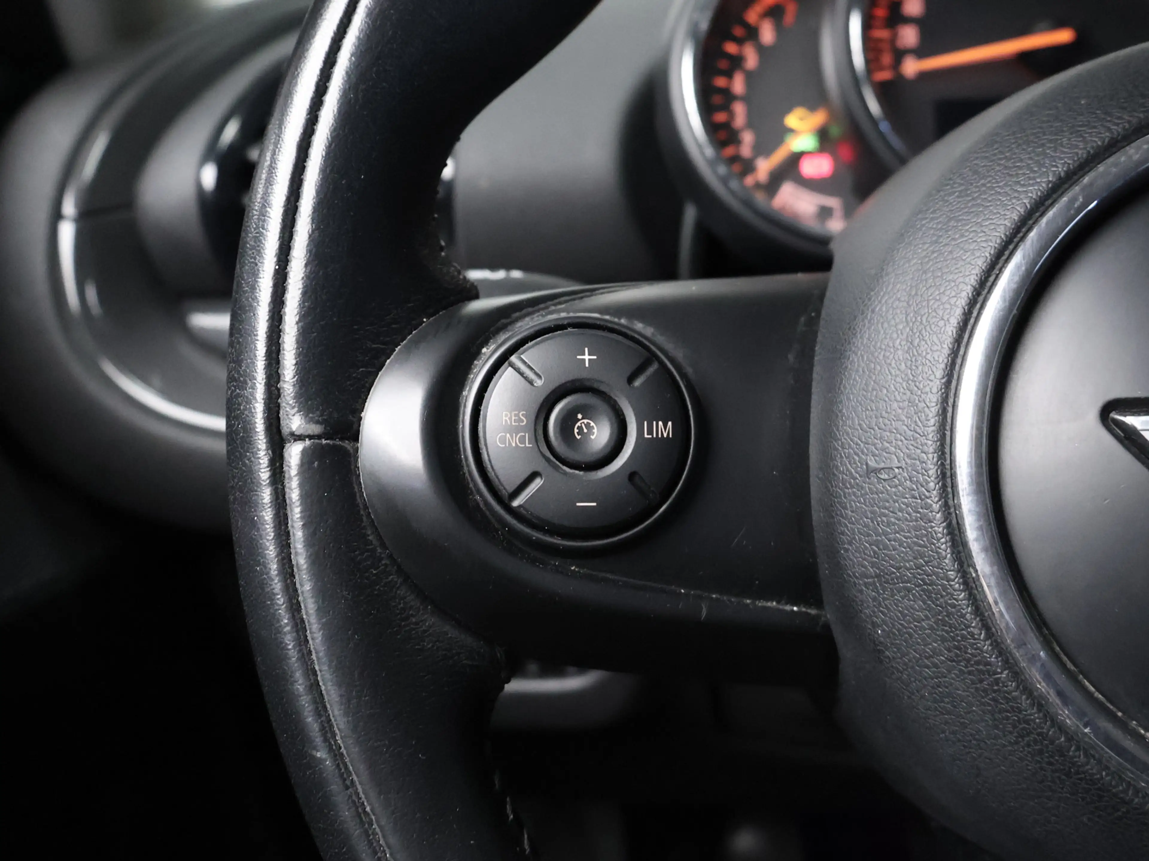 MINI Cooper Clubman 1.5 Sport (NAVI,LED,CRUISE,CLIMATE,SPORTSTOELEN,PD — photo 9
