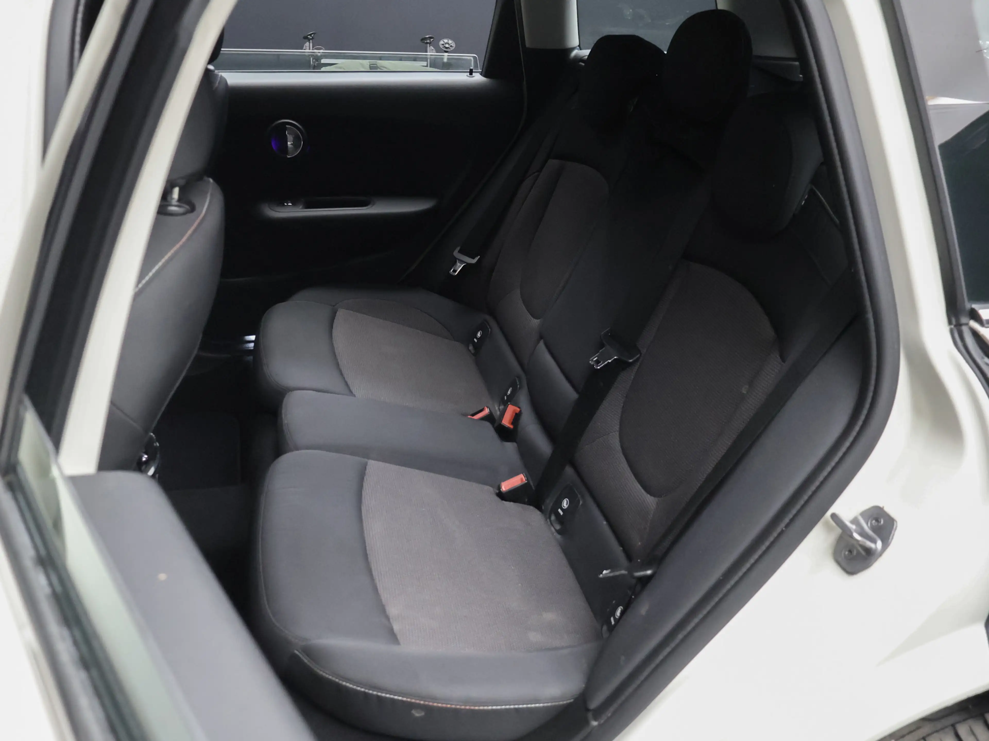 MINI Cooper Clubman 1.5 Sport (NAVI,LED,CRUISE,CLIMATE,SPORTSTOELEN,PD — photo 25
