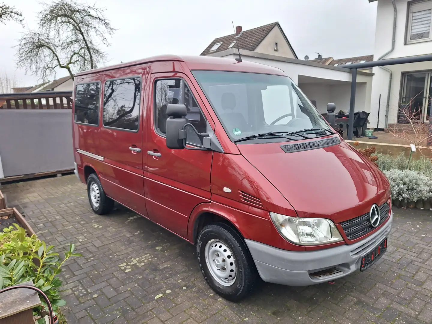 Mercedes-Benz Sprinter 208 CDI Sprinter 208 CDI 902.671 Rot - 1