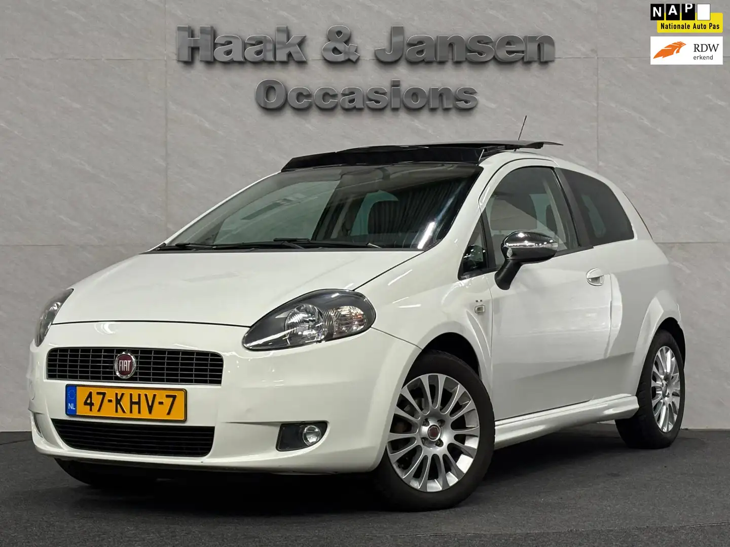 Fiat Grande Punto 1.4 NeroBianco Panoramadak Airco bijela - 1