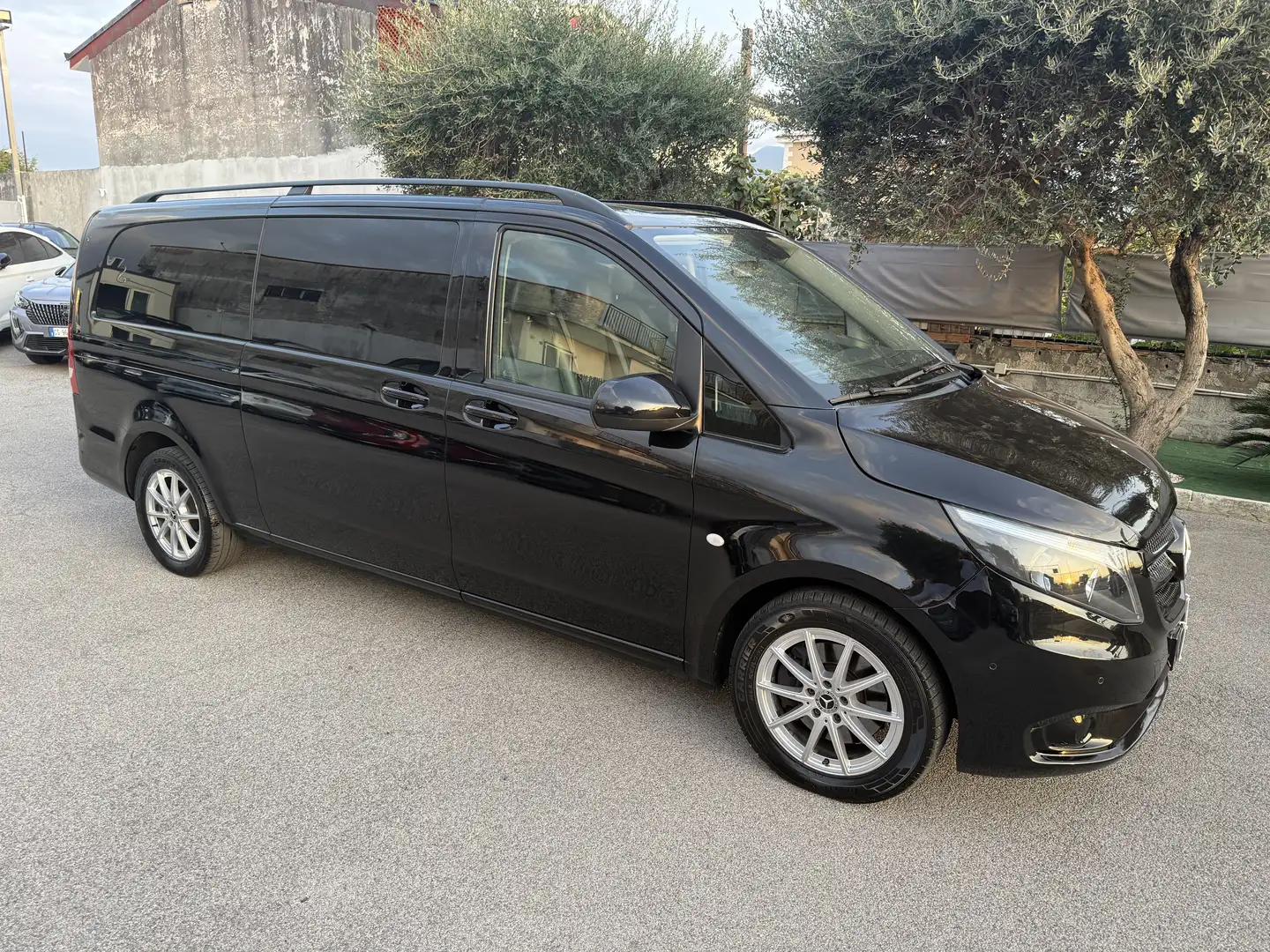 Mercedes-Benz Vito tourer 116 cdi Nero - 2