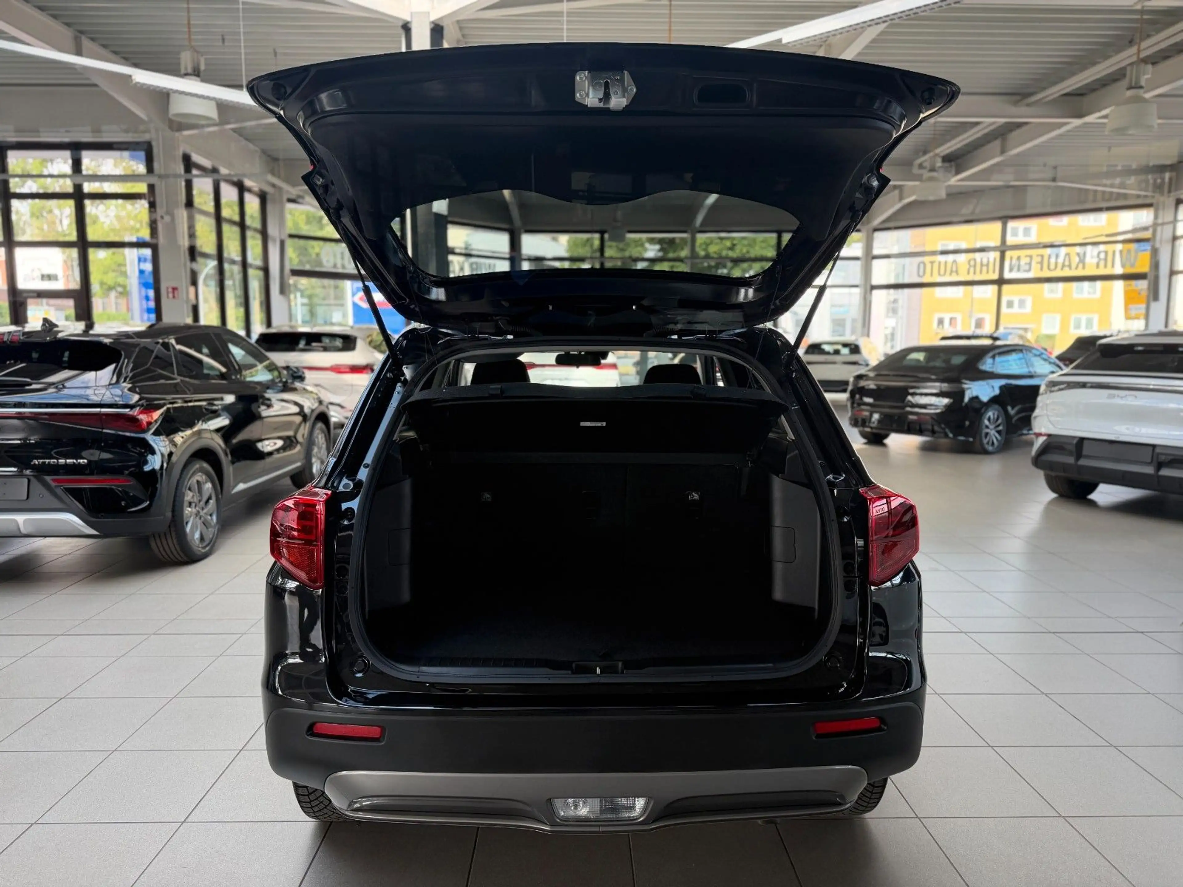 Suzuki Vitara 1.5 Hybrid Comfort+ 4x2 — photo 8