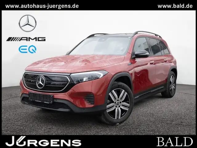Mercedes-Benz EQB 300 4M Progressive/LED/Cam/Pano/Night/Keyl