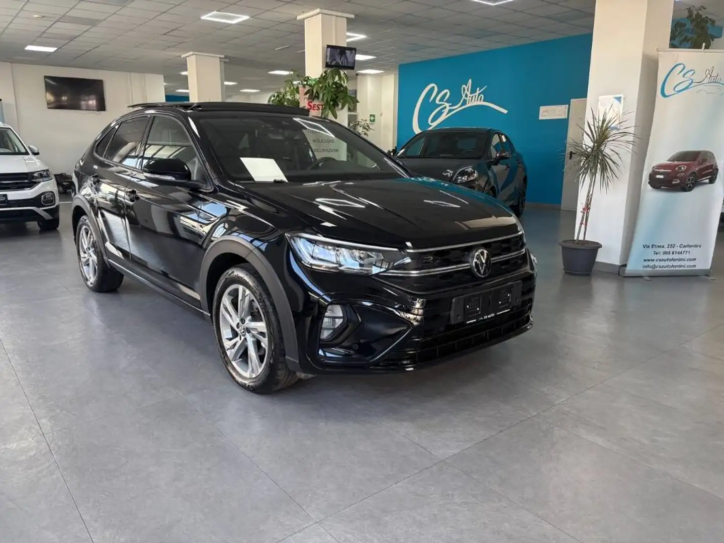 Volkswagen Taigo 1.0 tsi R-Line 110cv Noir - 2