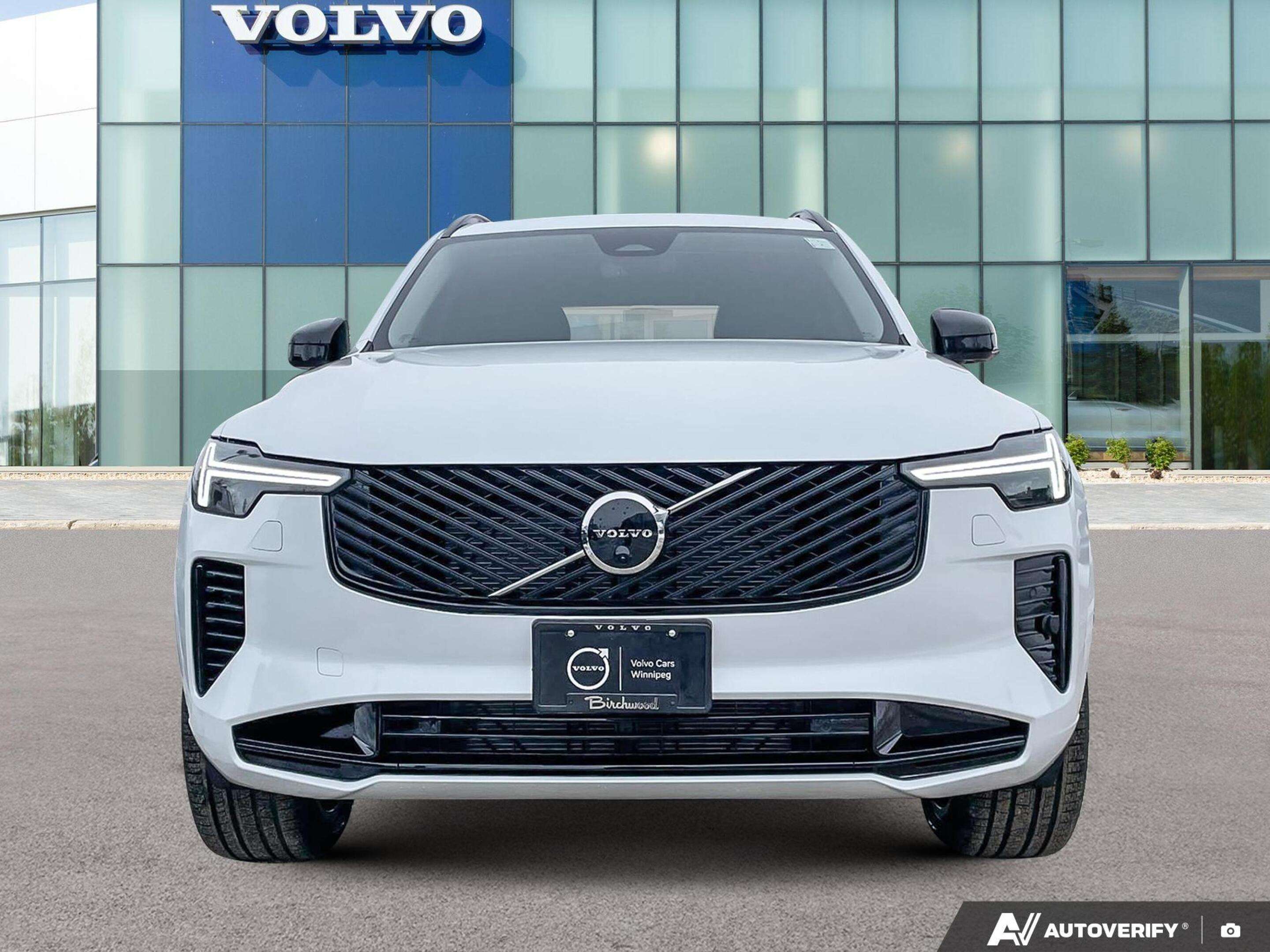 2026 Volvo XC90 Plus Dark Theme DEMO MODEL SPECIAL - $2,000 OFF! thumb 6