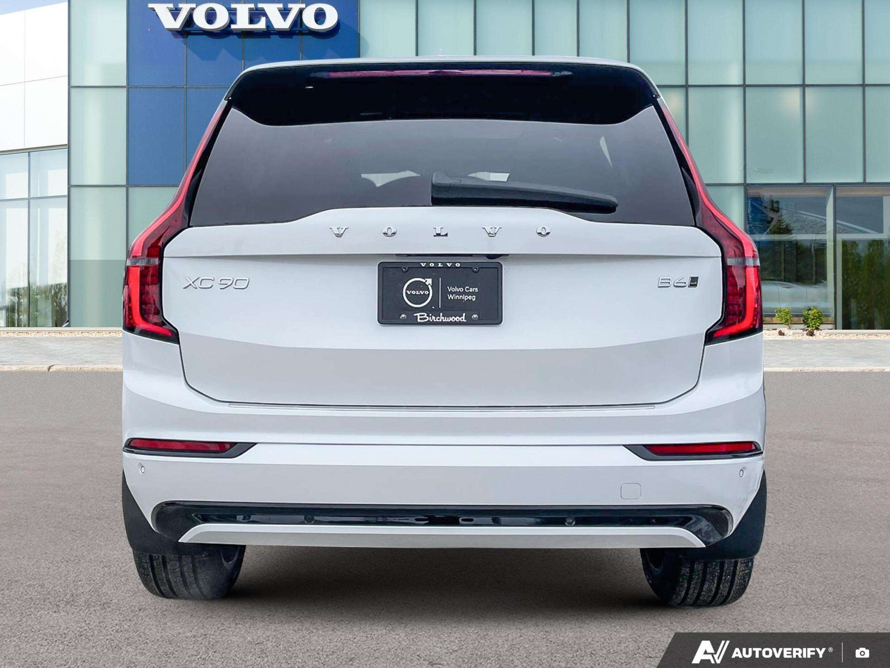 2026 Volvo XC90 Plus Dark Theme DEMO MODEL SPECIAL - $2,000 OFF! alt 5