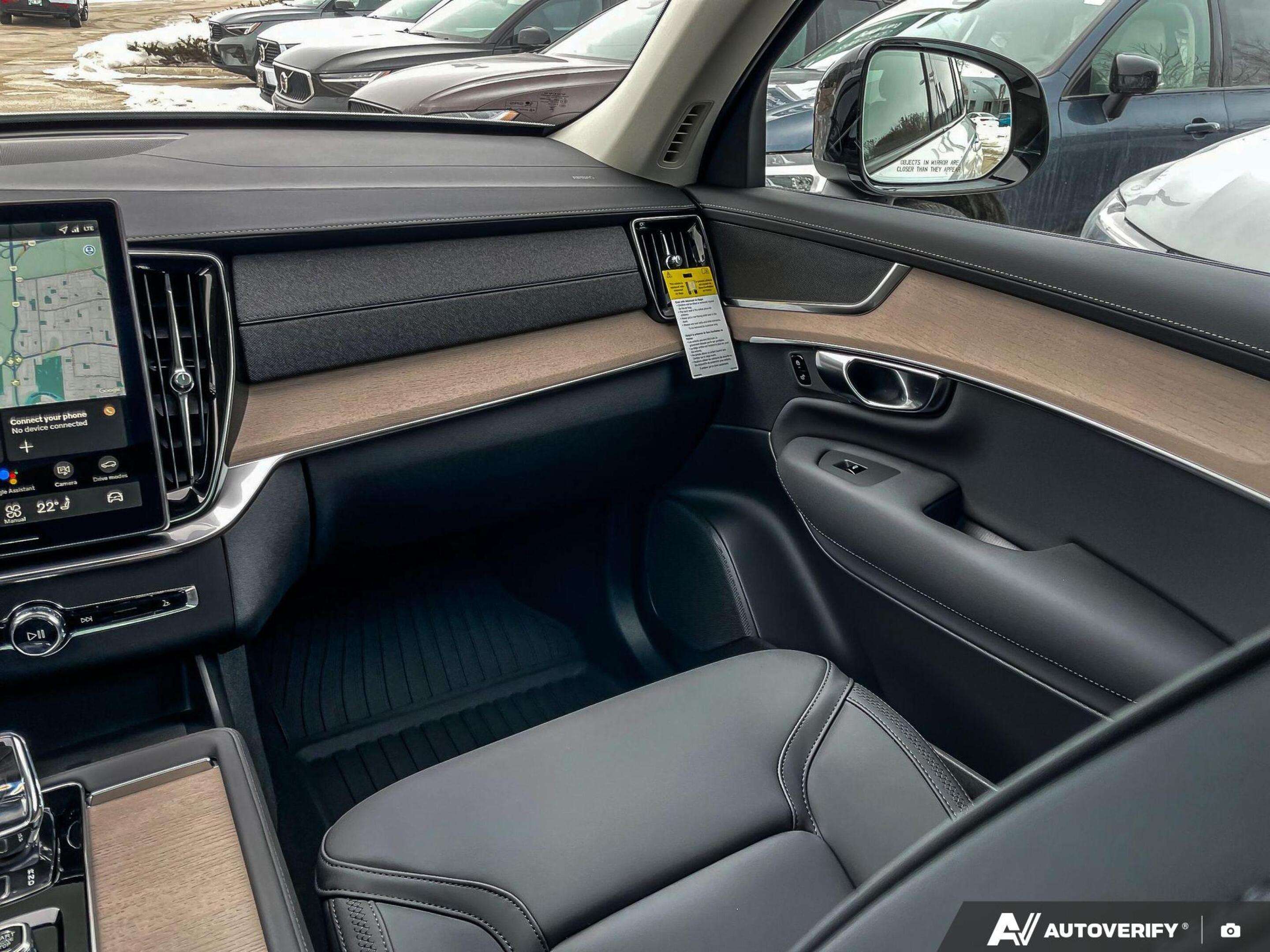 2026 Volvo XC90 Plus Dark Theme DEMO MODEL SPECIAL - $2,000 OFF! thumb 26
