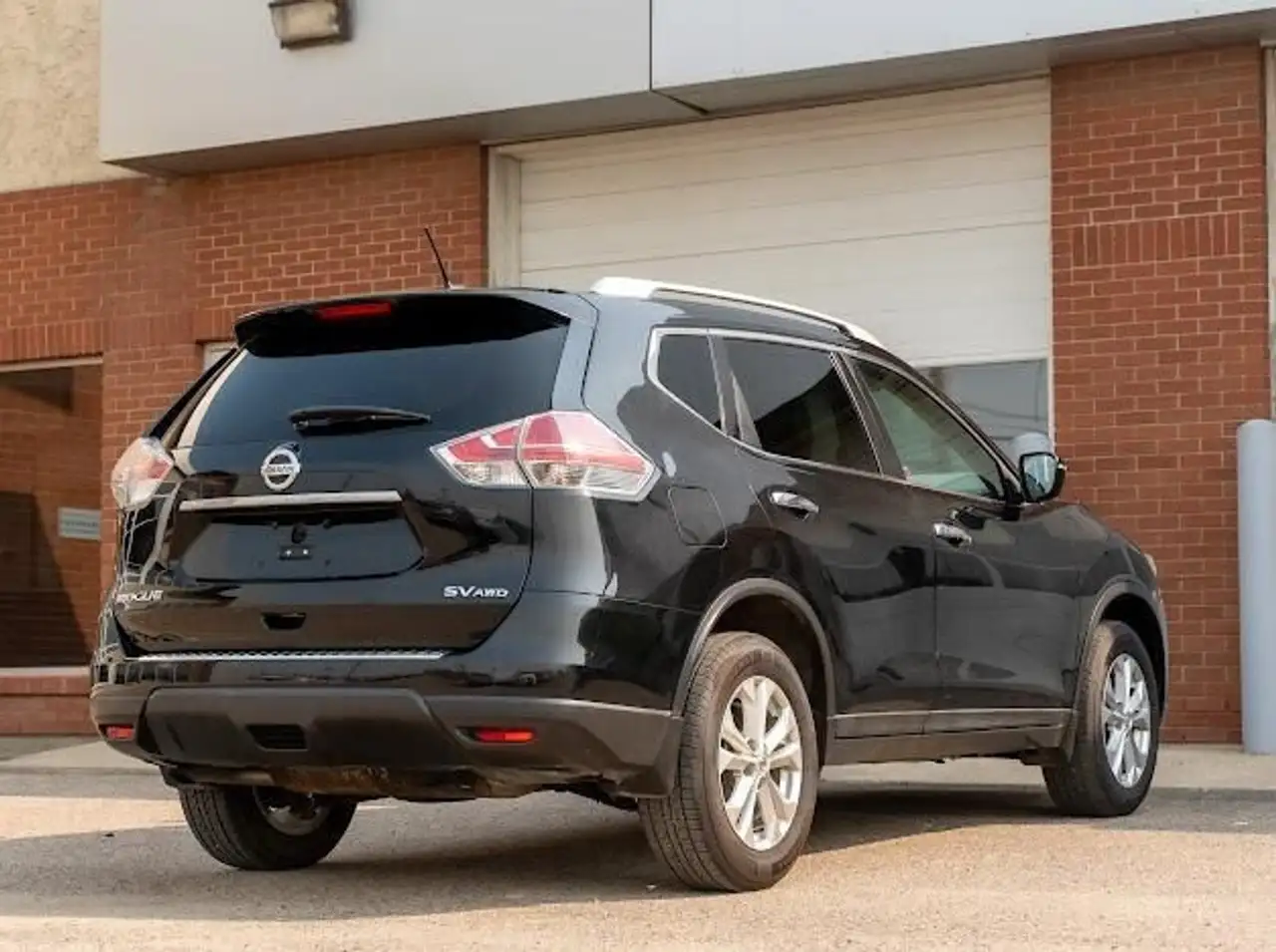 Nissan Rogue снимка Nissan Rogue