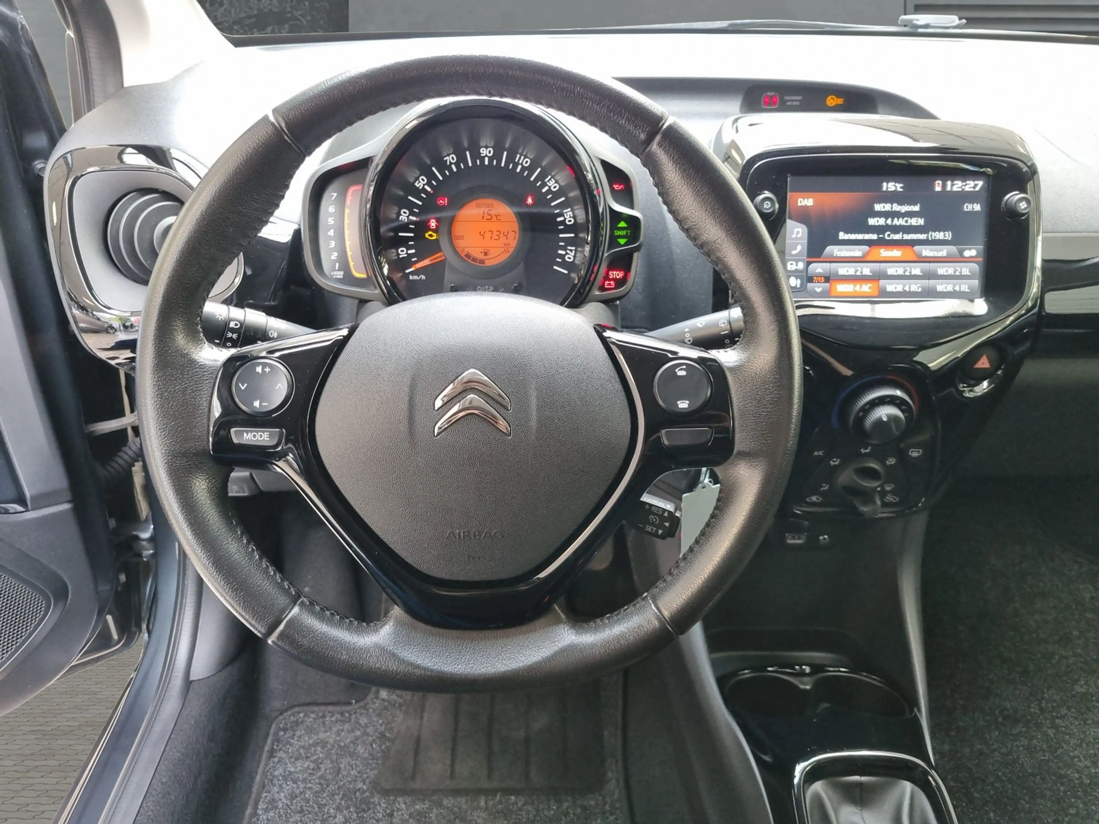 Citroen C1 1.0 VTi Airspace Shine e.Faltdach Carplay GSR — photo 9