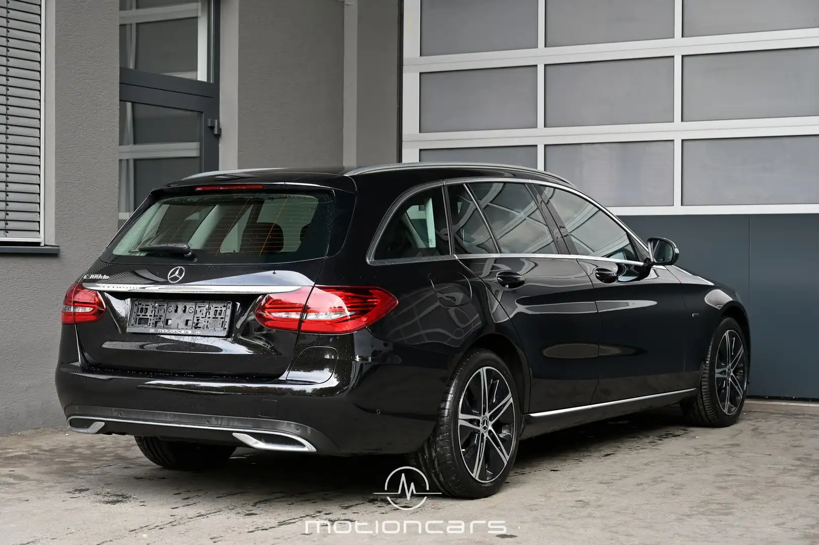 Mercedes-Benz C 300 C-Klasse  de Avantgarde Pickerl NEU Schwarz - 2