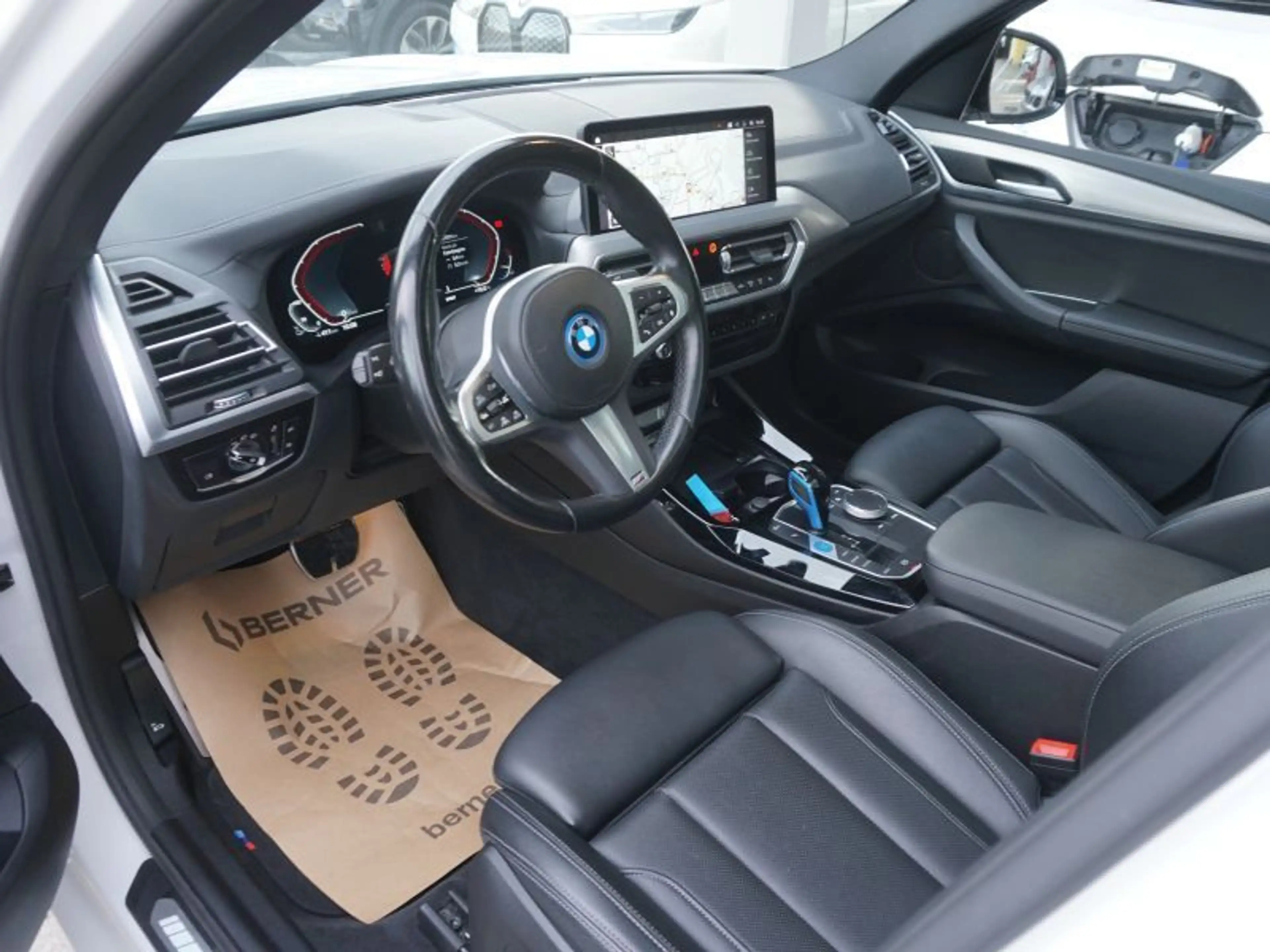 BMW iX3 Inspiring Aut. *M-SPORT* — photo 8