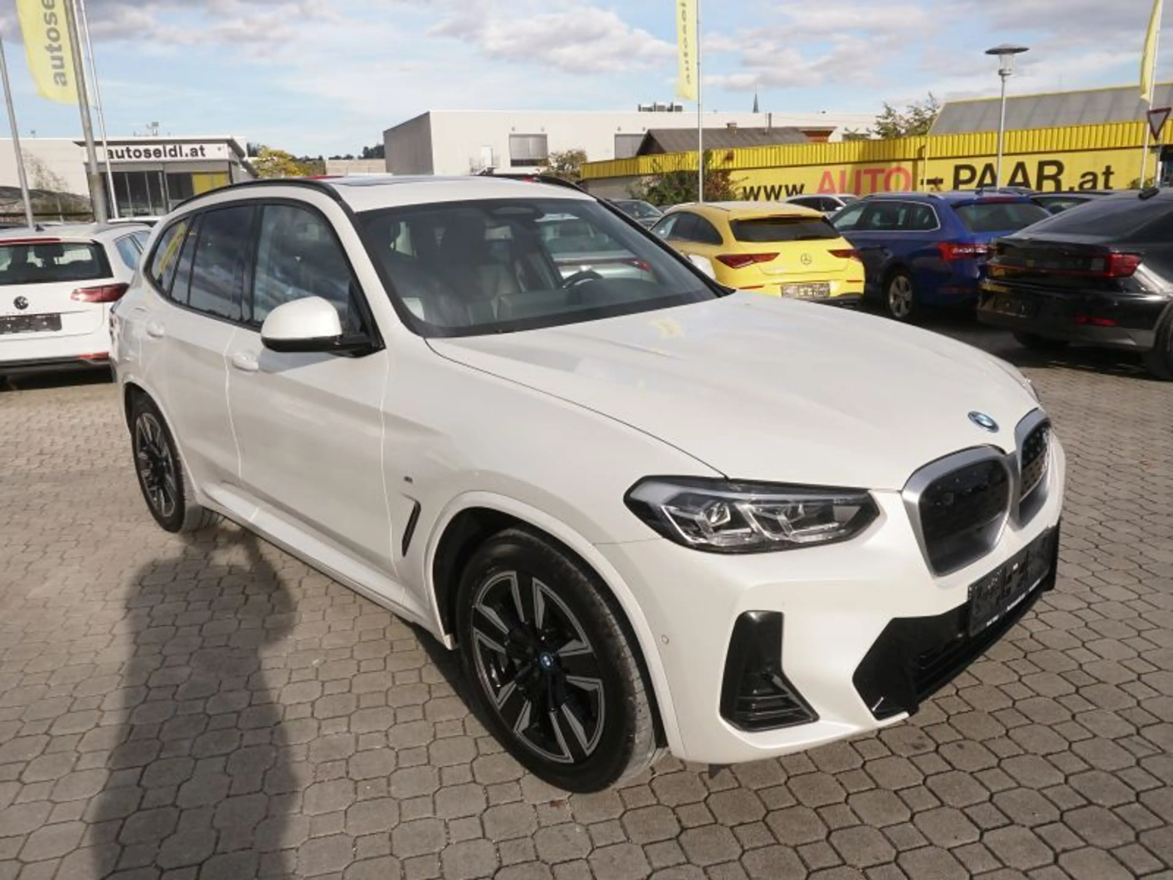 BMW iX3 Inspiring Aut. *M-SPORT* — photo 3