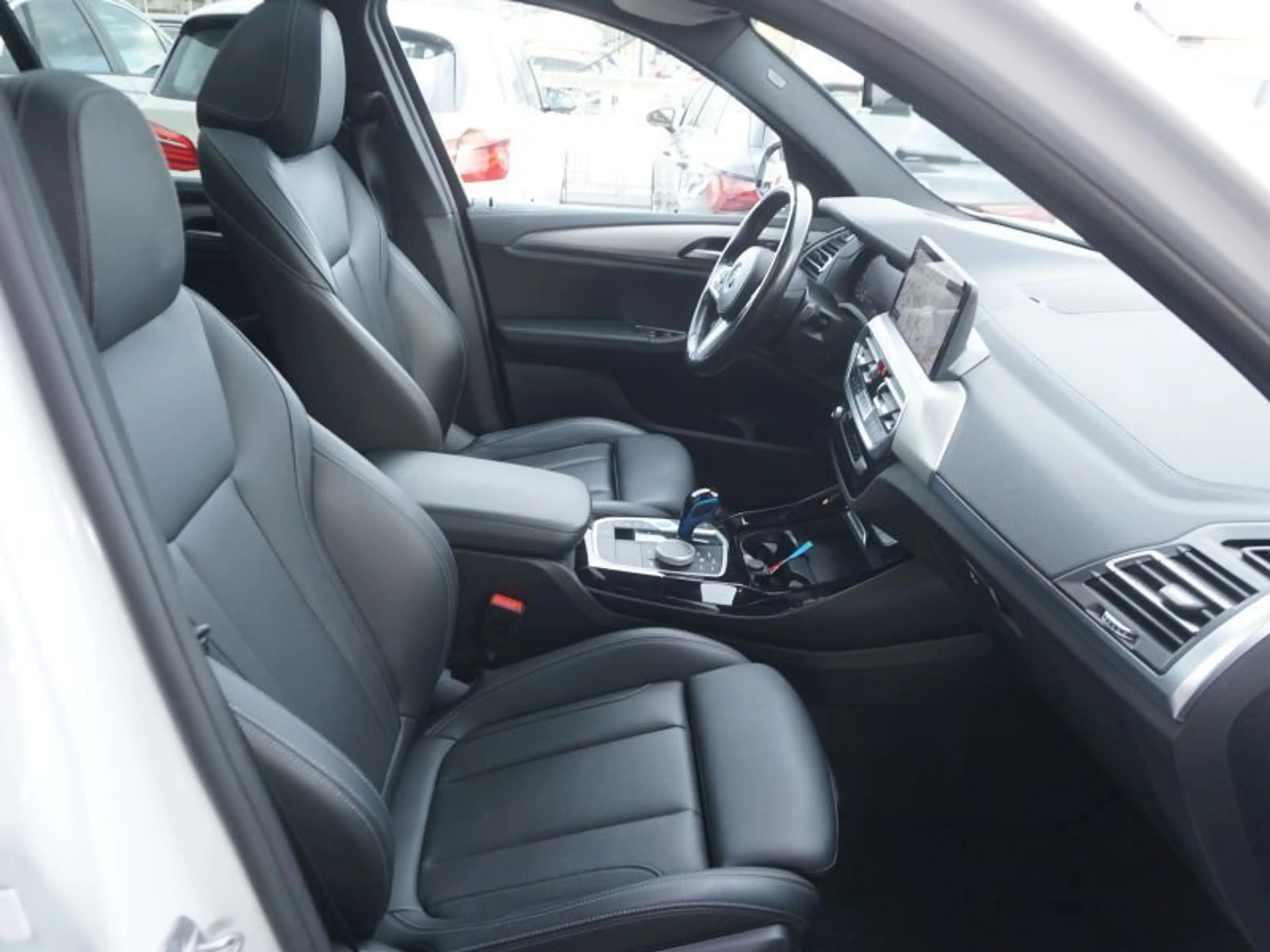 BMW iX3 Inspiring Aut. *M-SPORT* — photo 10