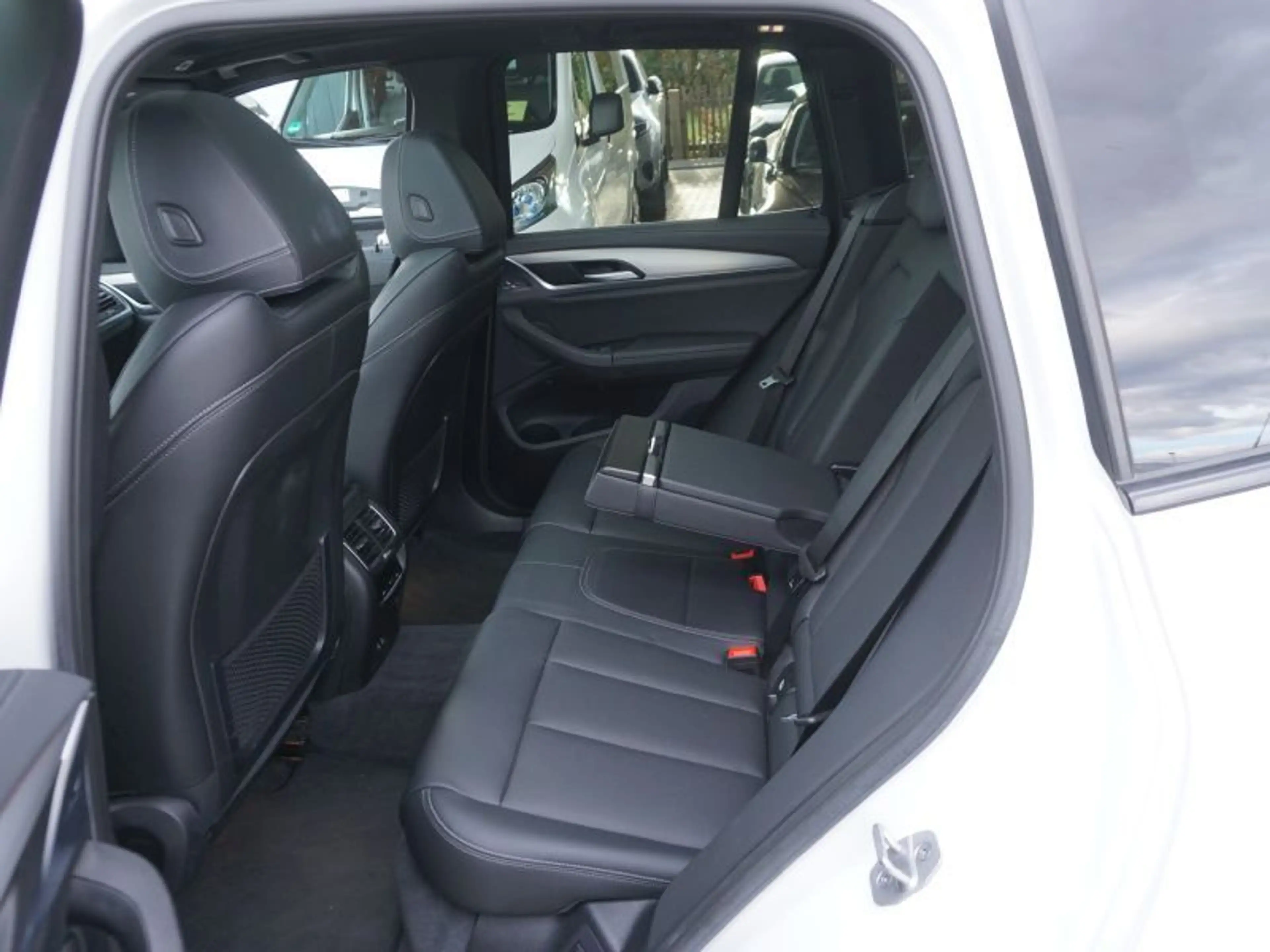 BMW iX3 Inspiring Aut. *M-SPORT* — photo 12