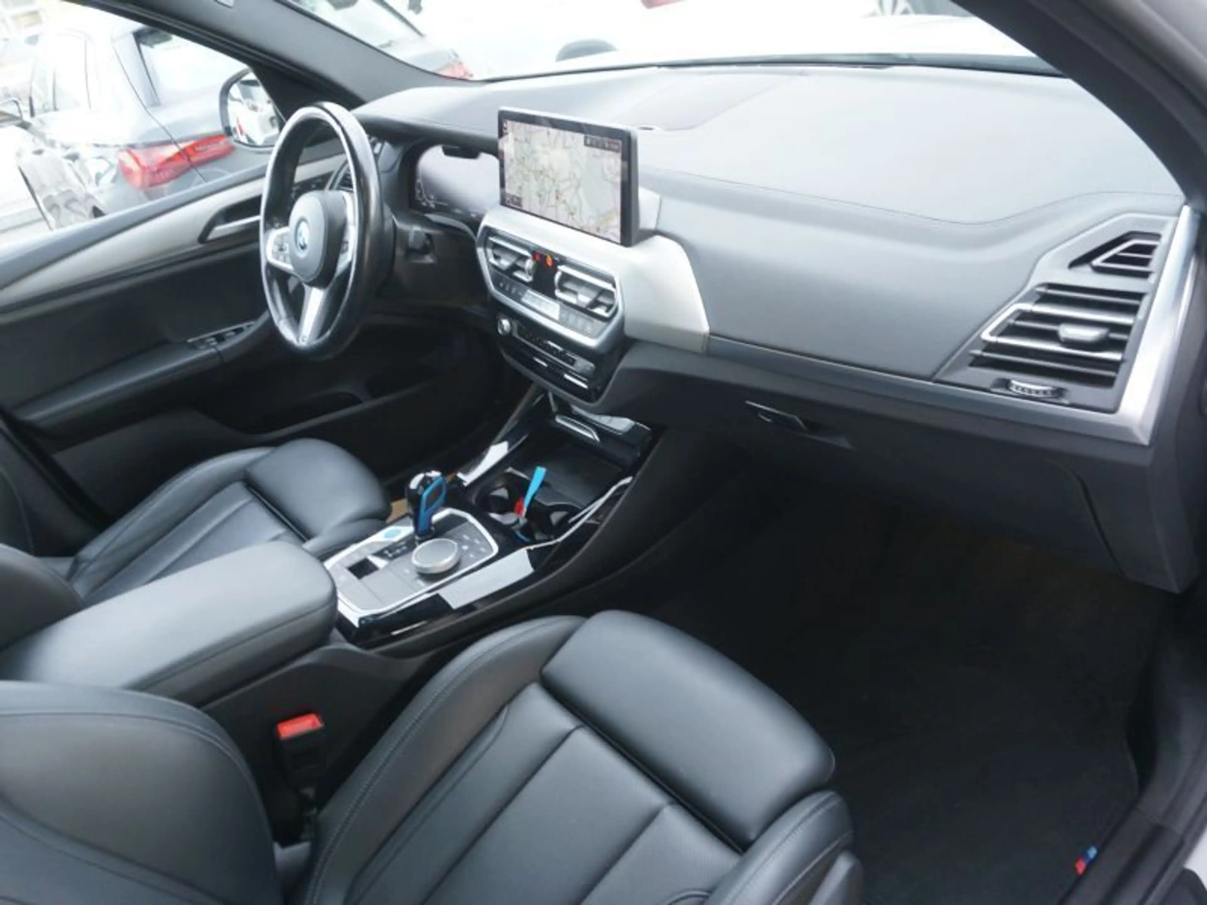 BMW iX3 Inspiring Aut. *M-SPORT* — photo 11