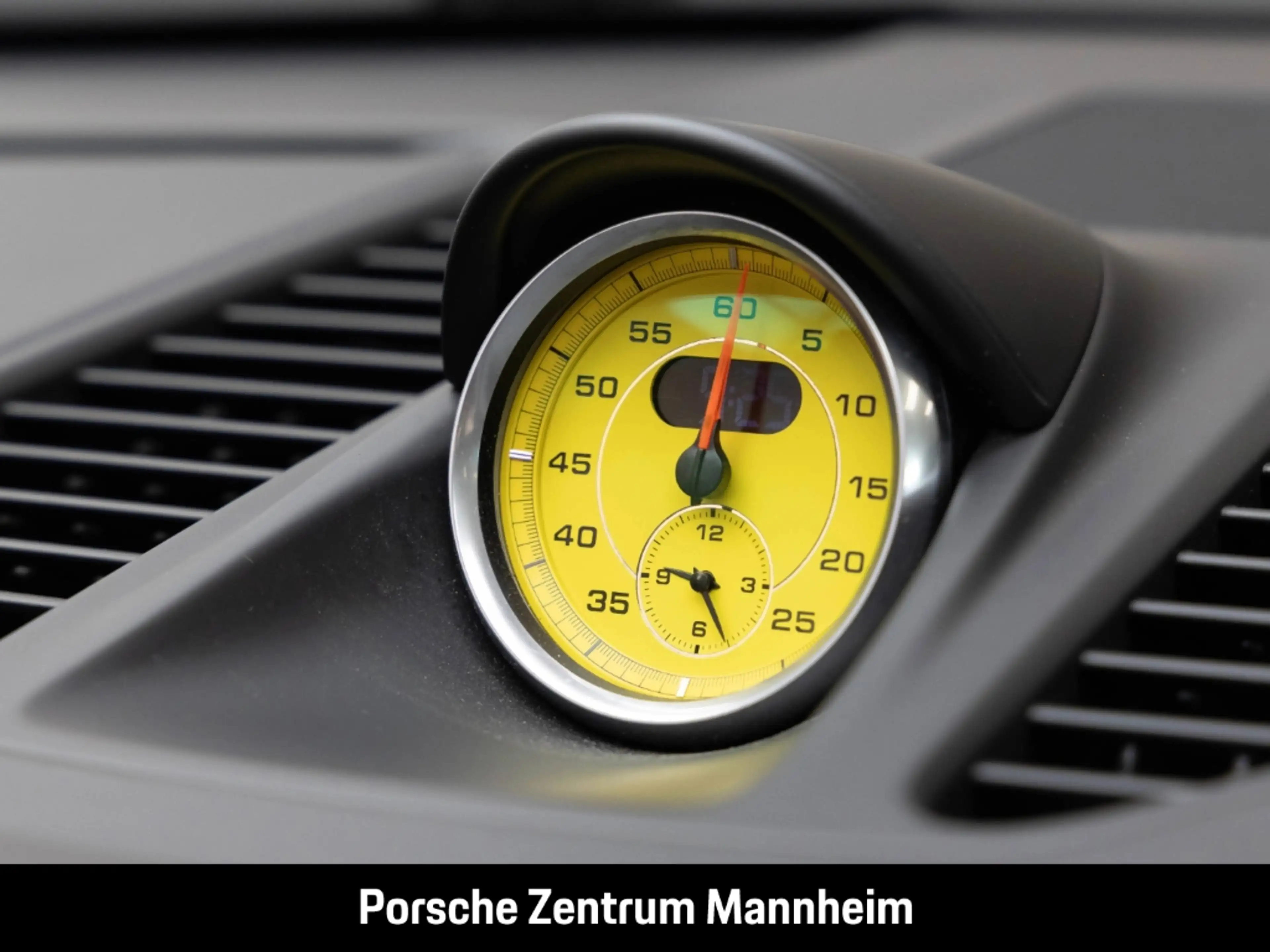 Porsche 991 -1 Carrera 4S Cabrio SportDesign Paket Sportabgas — photo 29