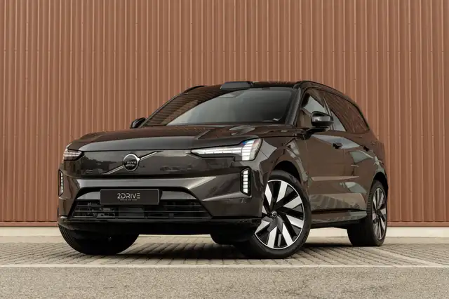Volvo EX90