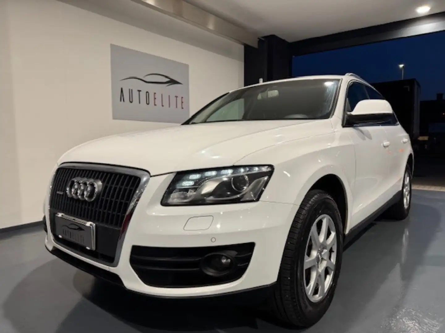 Audi Q5 2.0 TFSI 211 CV quattro S tronic Bianco - 1