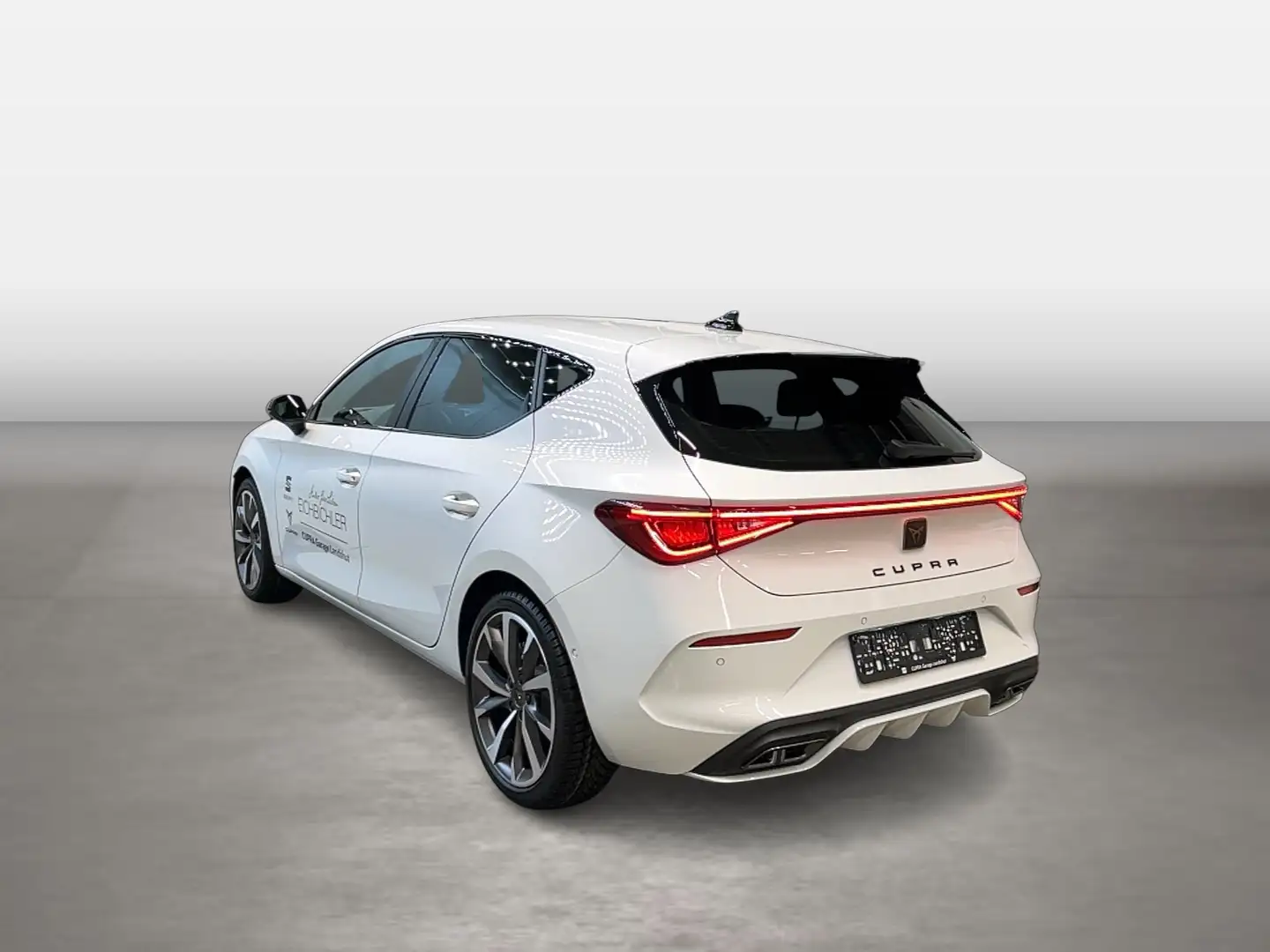 CUPRA Leon 1.5 eTSI ACT DSG FLA ACC SpurH DynLi LM Blanc - 2