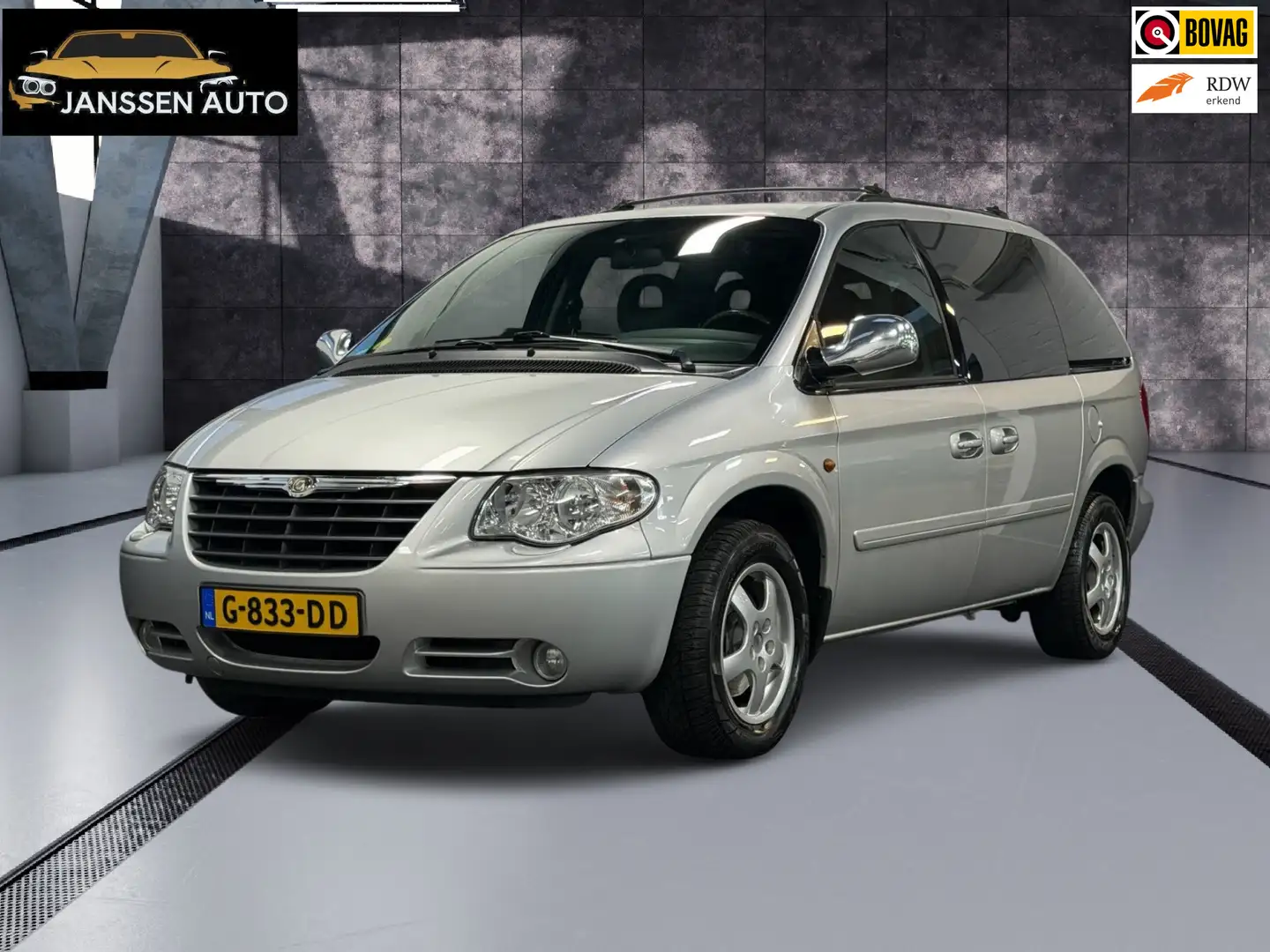 Chrysler Voyager 3.3i V6 SE Luxe | Leder | Automaat | Elektr. Schui Grau - 1