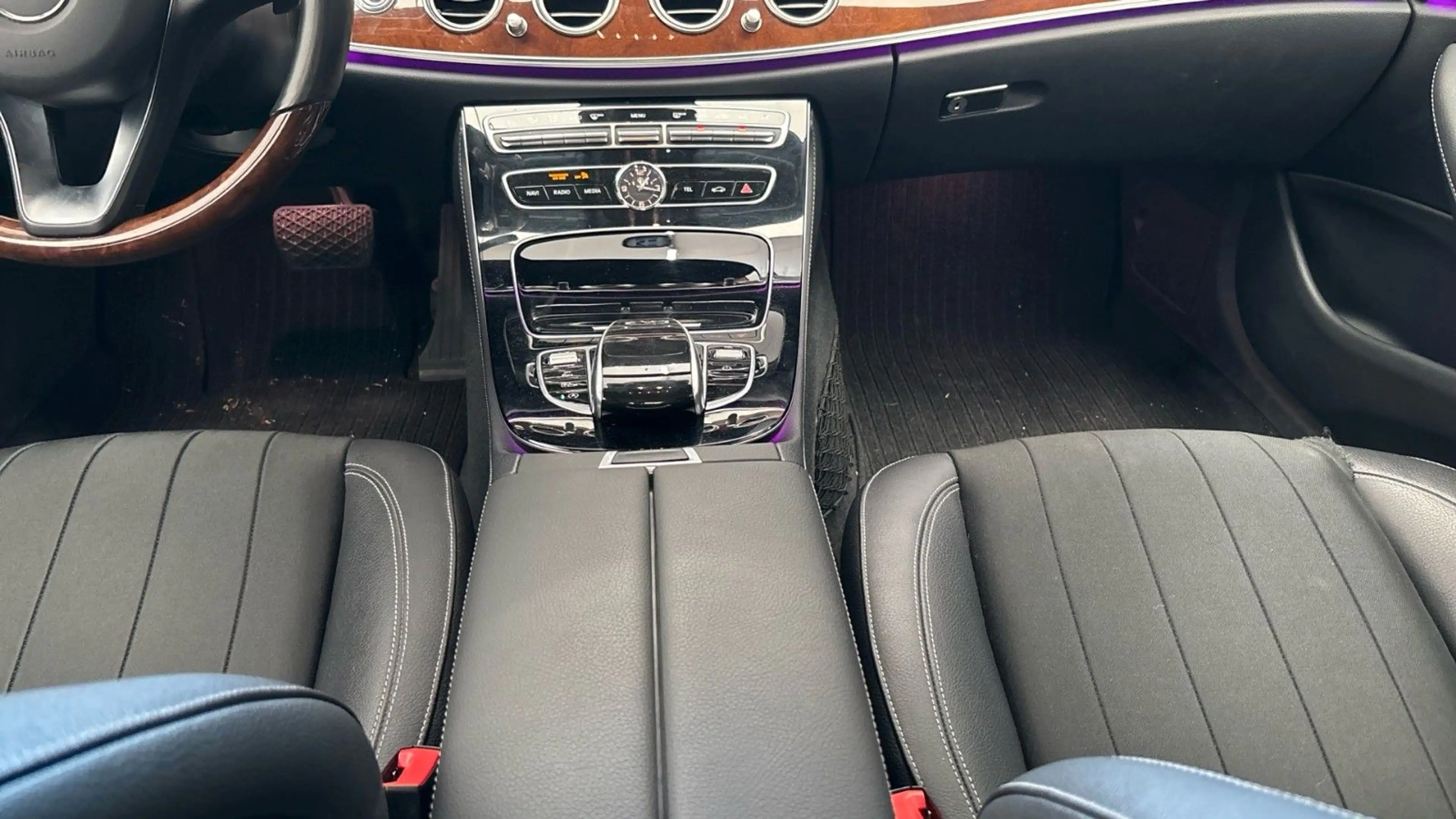 Mercedes-Benz E 400 4Matic Limousine *HEADUP|360°|KEYLESSGO* — photo 10