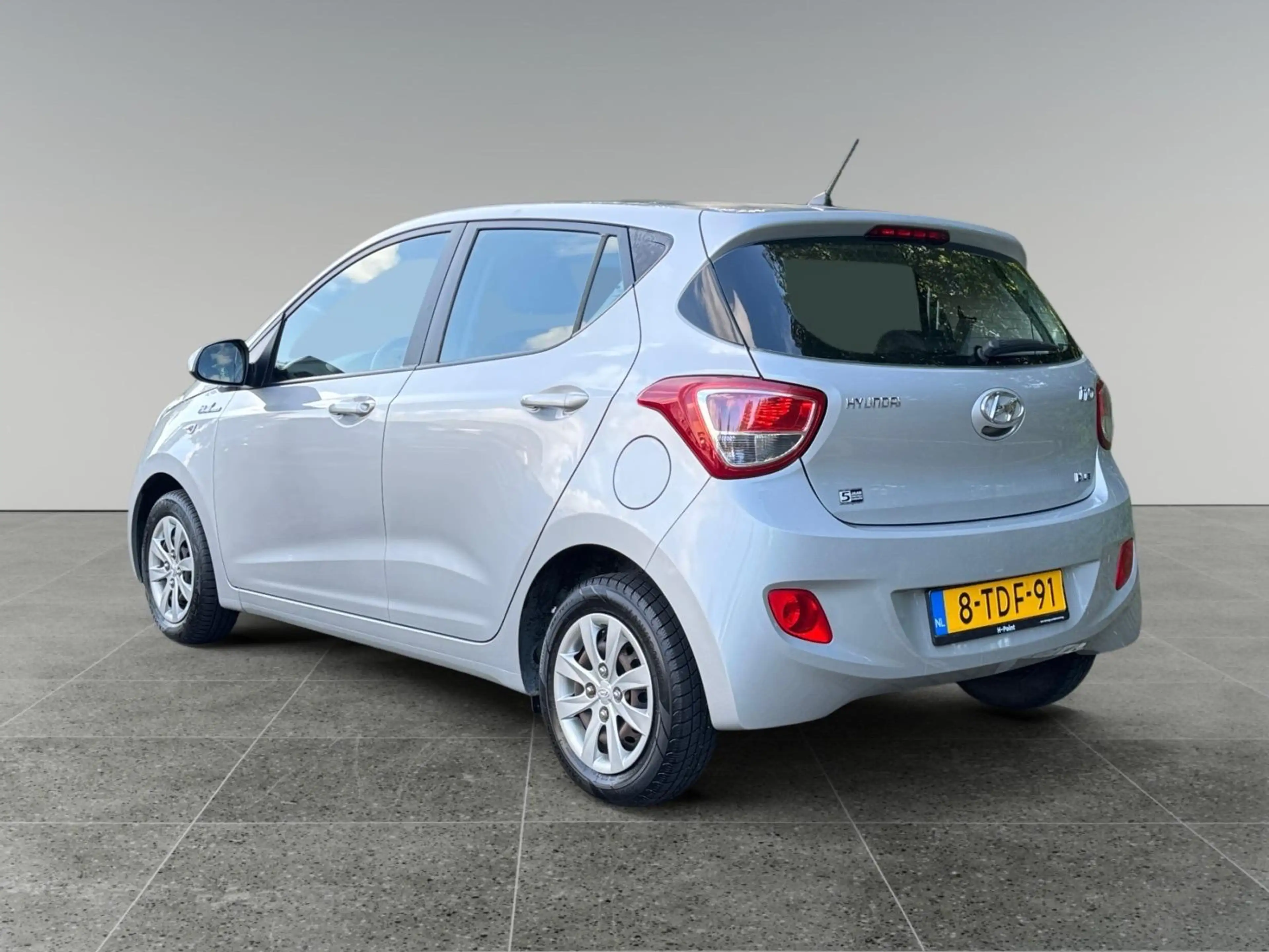 Hyundai i10 5-deurs 1.0i i-Motion Comfort Plus | RADIO | AIRCO — photo 6